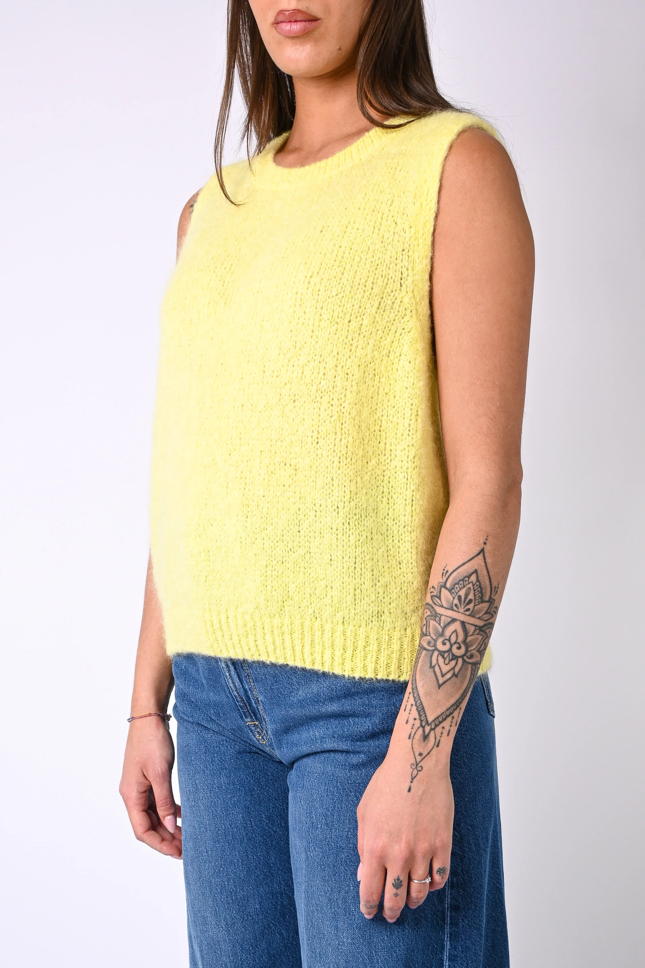 B LOVE - GILET MODELLO PETIT IN MOHAIR ART.8806 - GIALLO - Image 3