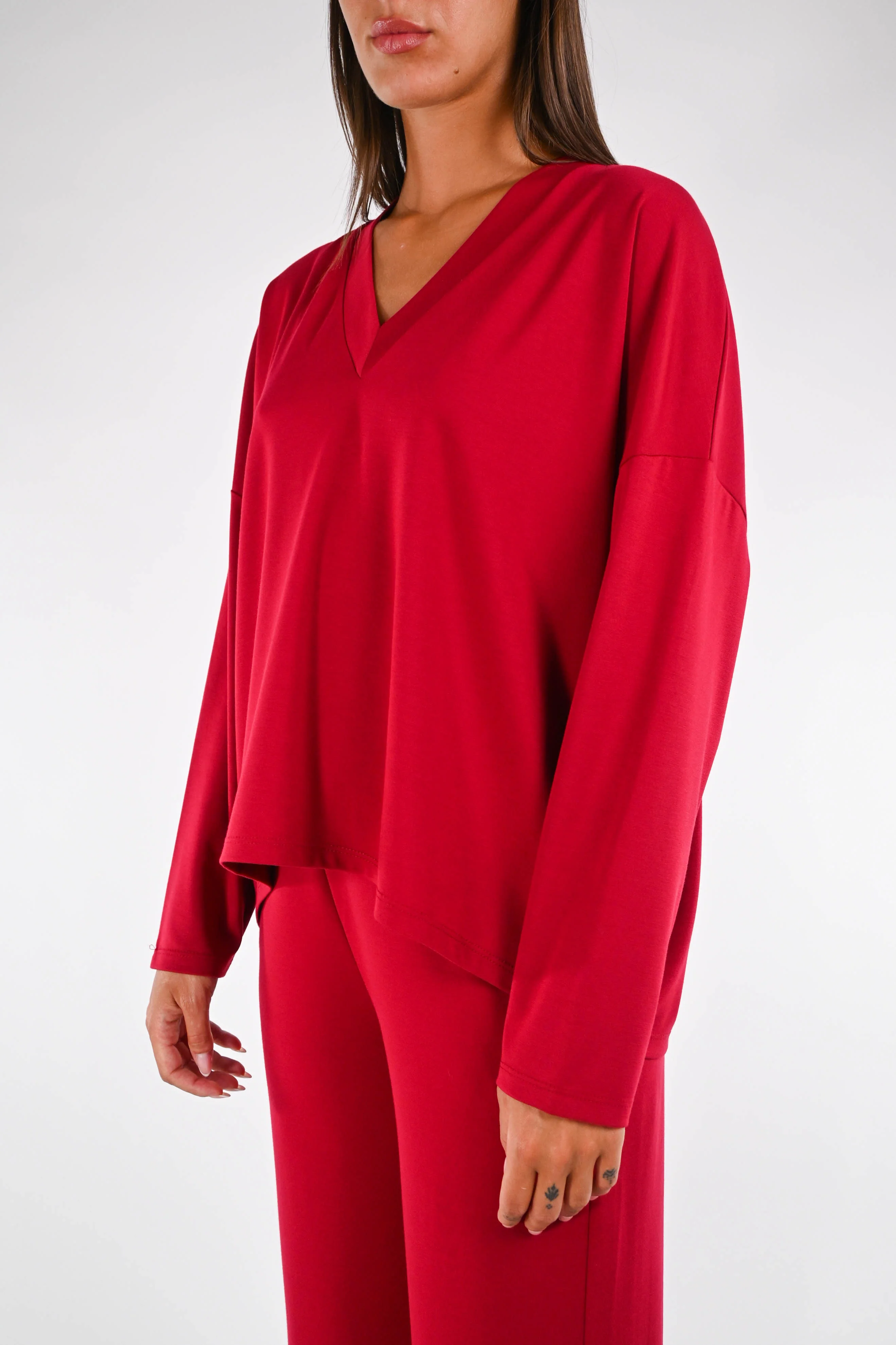 B LOVE - MAGLIA OVER PUNTO MILANO SCOLLO V ART.11515 - ROSSO - Image 3