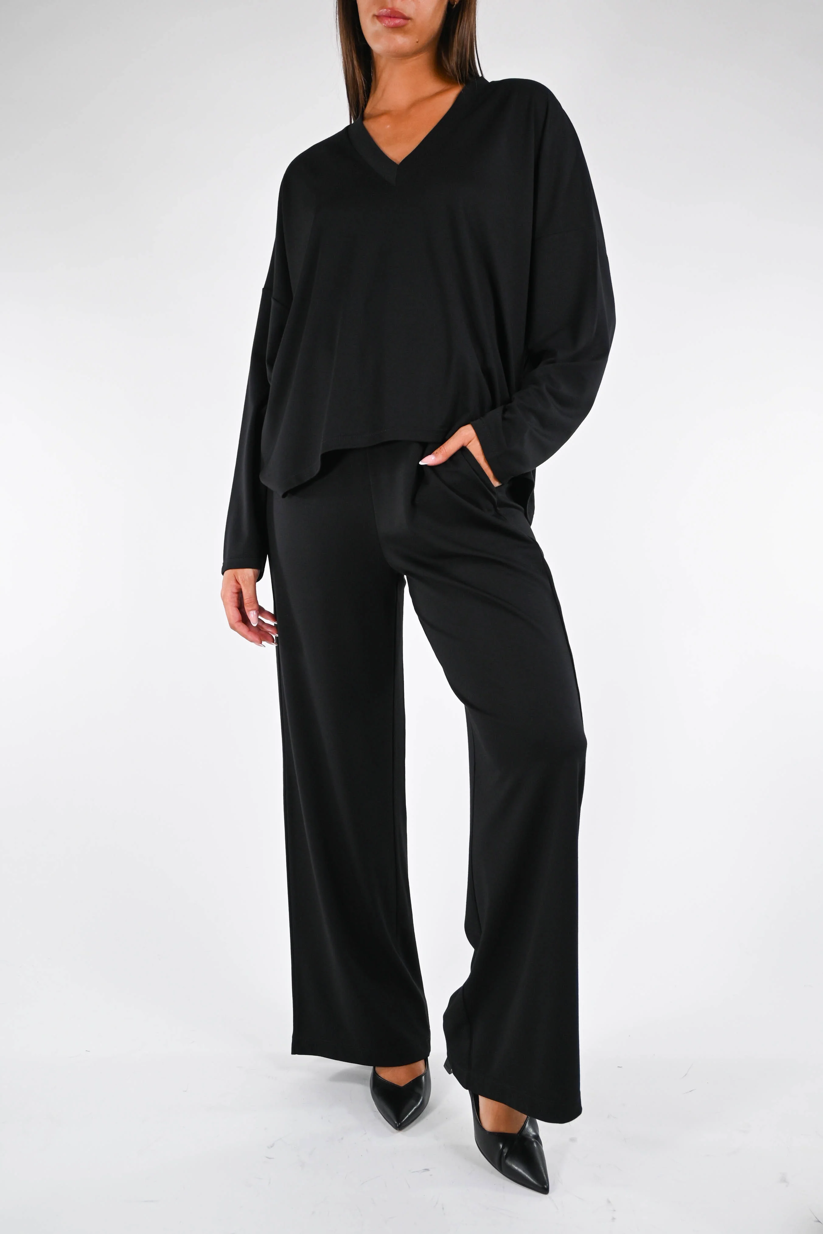 B LOVE - MAGLIA OVER PUNTO MILANO SCOLLO V ART.11515 - NERO - Image 6