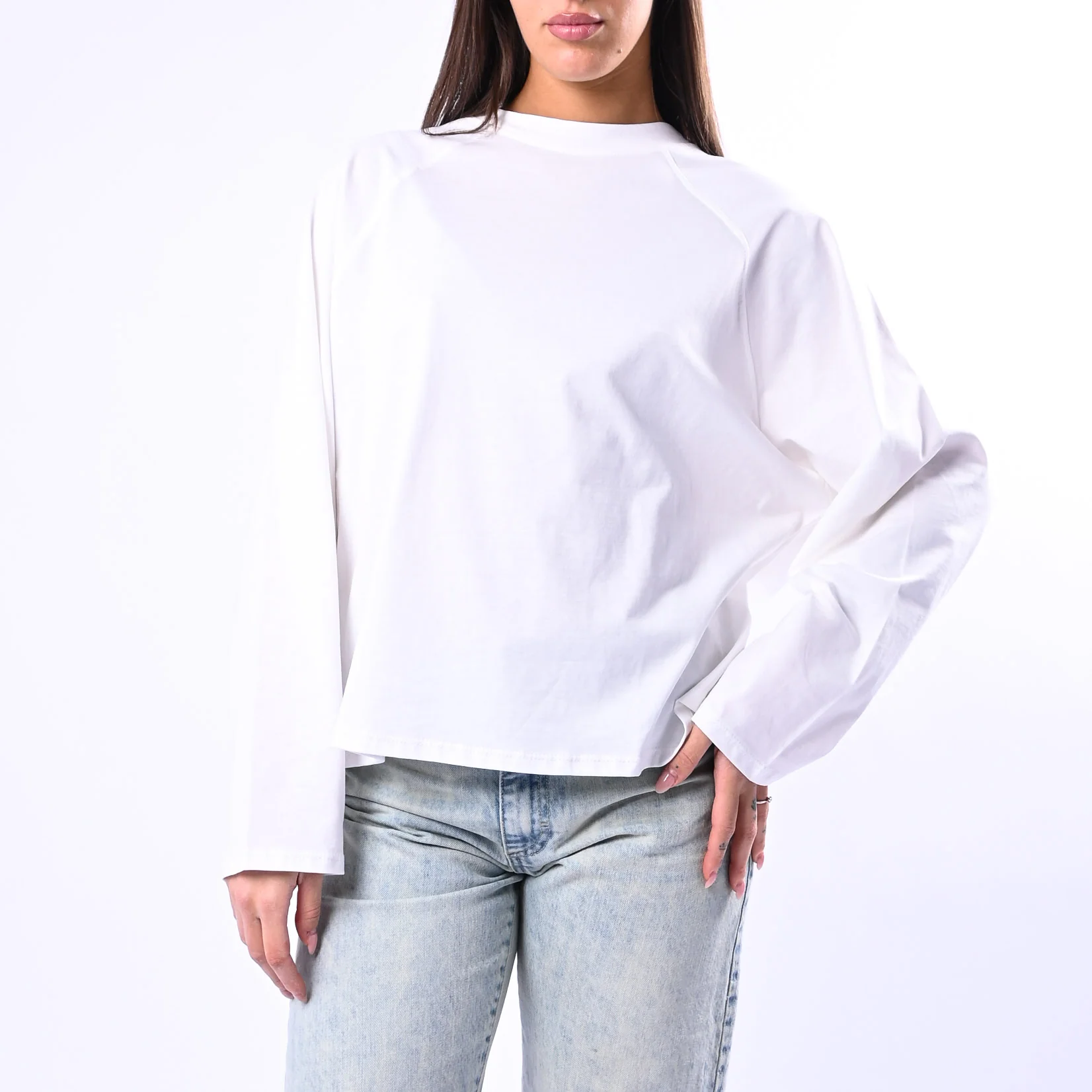 B LOVE - T-SHIRT A SCATOLA MANICA LUNGA ART.11751 - PANNA