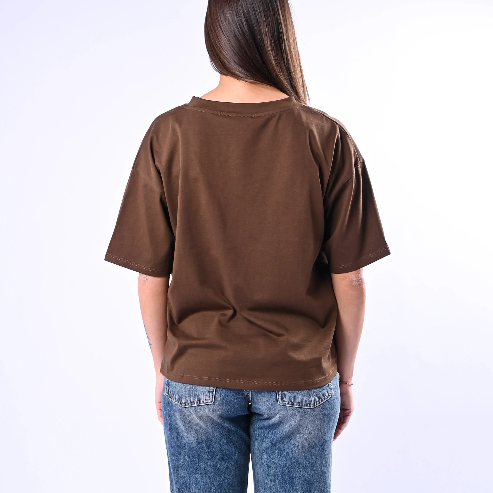 B LOVE - T-SHIRT A SCATOLA SCOLLO V ART.12001 - MORO - Image 4