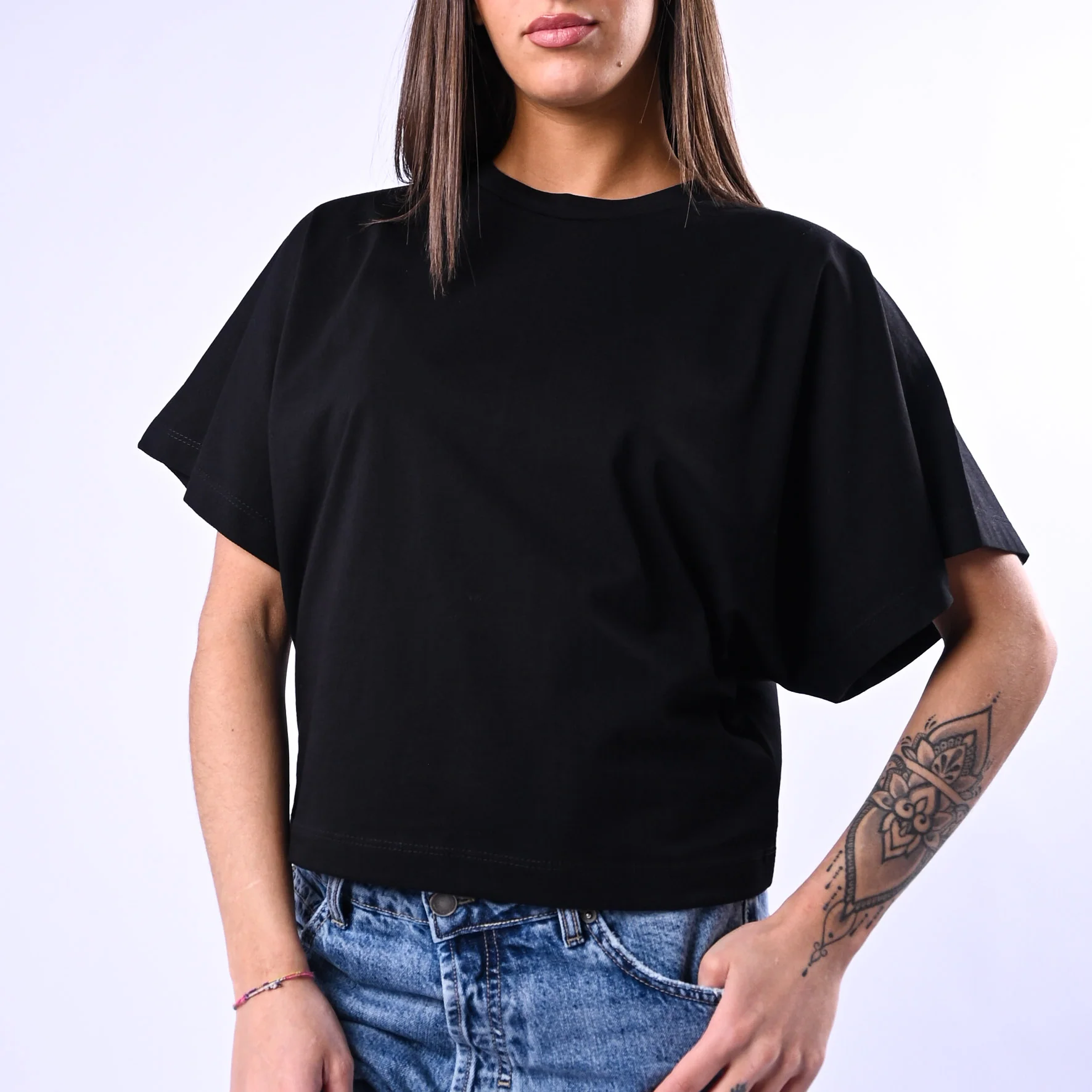 B LOVE - T-SHIRT OVER GIROCOLLO IN COTONE ART.11439 - NERO - Image 5