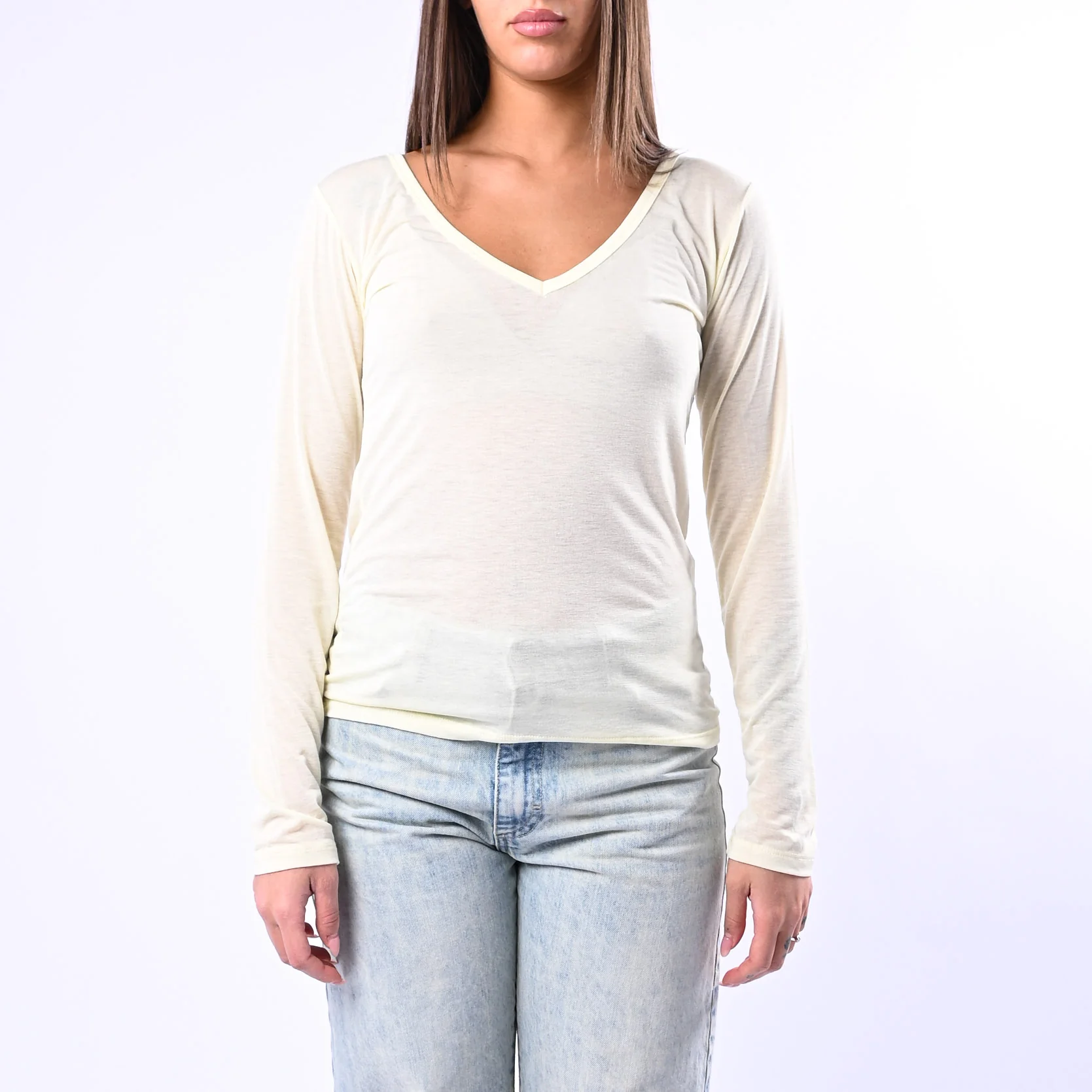 B LOVE - T-SHIRT SCOLLO V MISTO SETA ART.9490 - GIALLO - Image 2