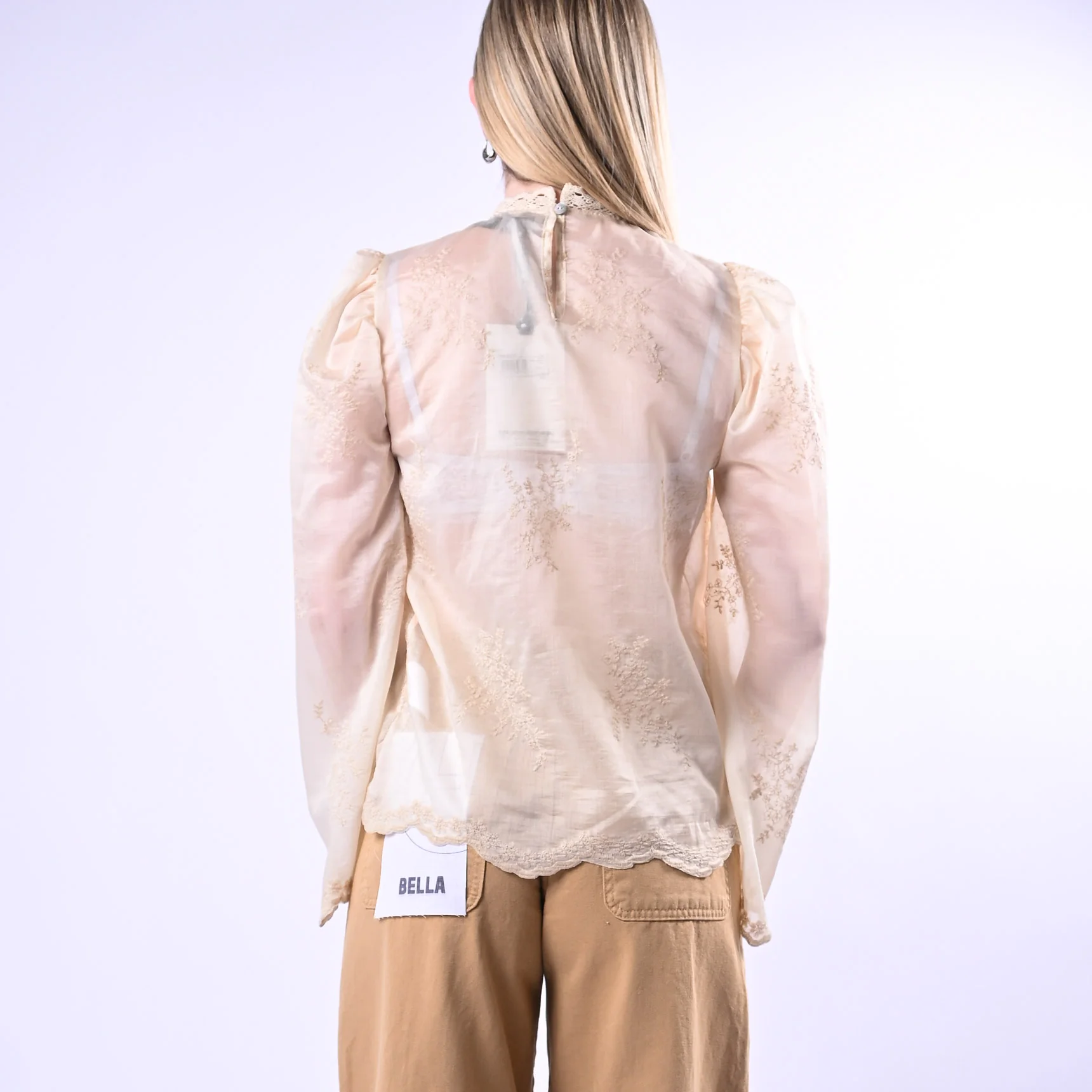 HAVEONE - BLUSA CON PASSAMANERIA MANICA SBUFFO ART.CMA-Q199 - BEIGE - Image 4