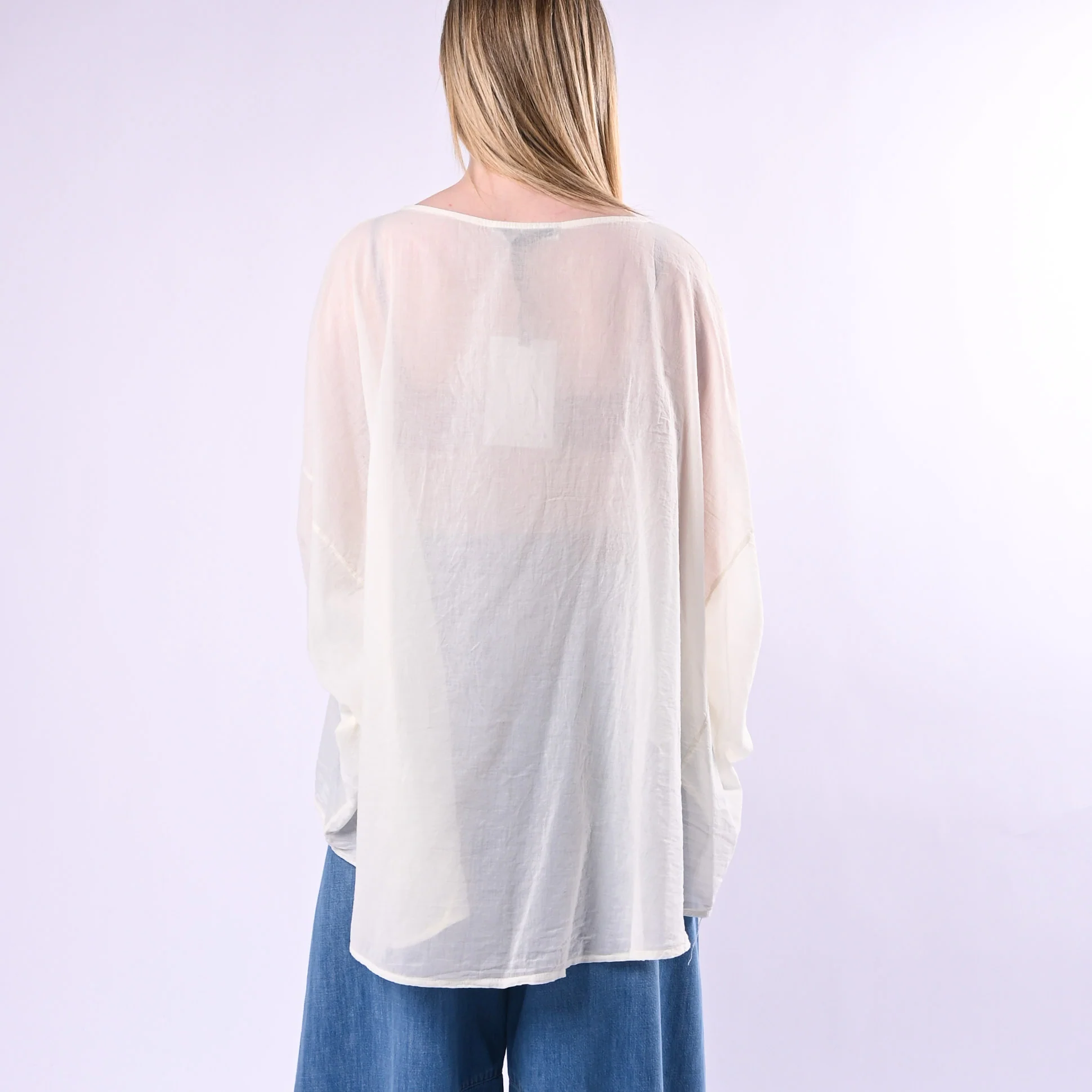 HAVEONE - BLUSA OVER AMPIA IN MUSSOLA ART.CMA-Q390/B - BURRO - Image 4