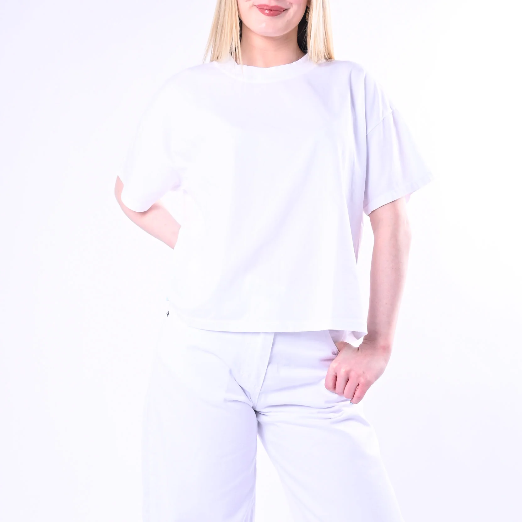 HAVEONE - T-SHIRT GIROCLLO A SCATOLA ART.MJS-Q017/BI - BIANCO