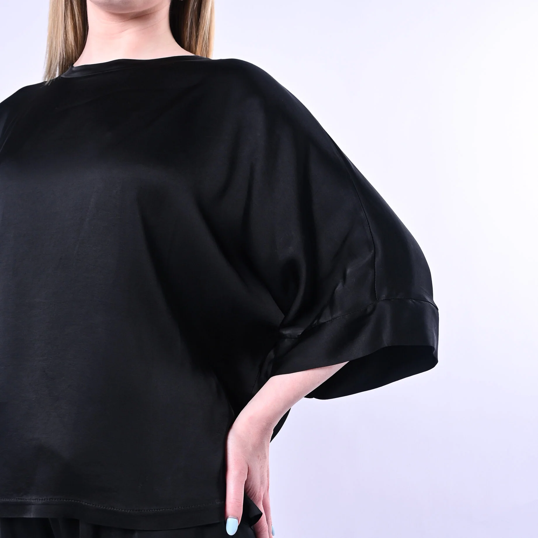 MOTEL - BLUSA OVER IN RASO DI VISCOSA ART.D374B97/N - NERO - Image 5