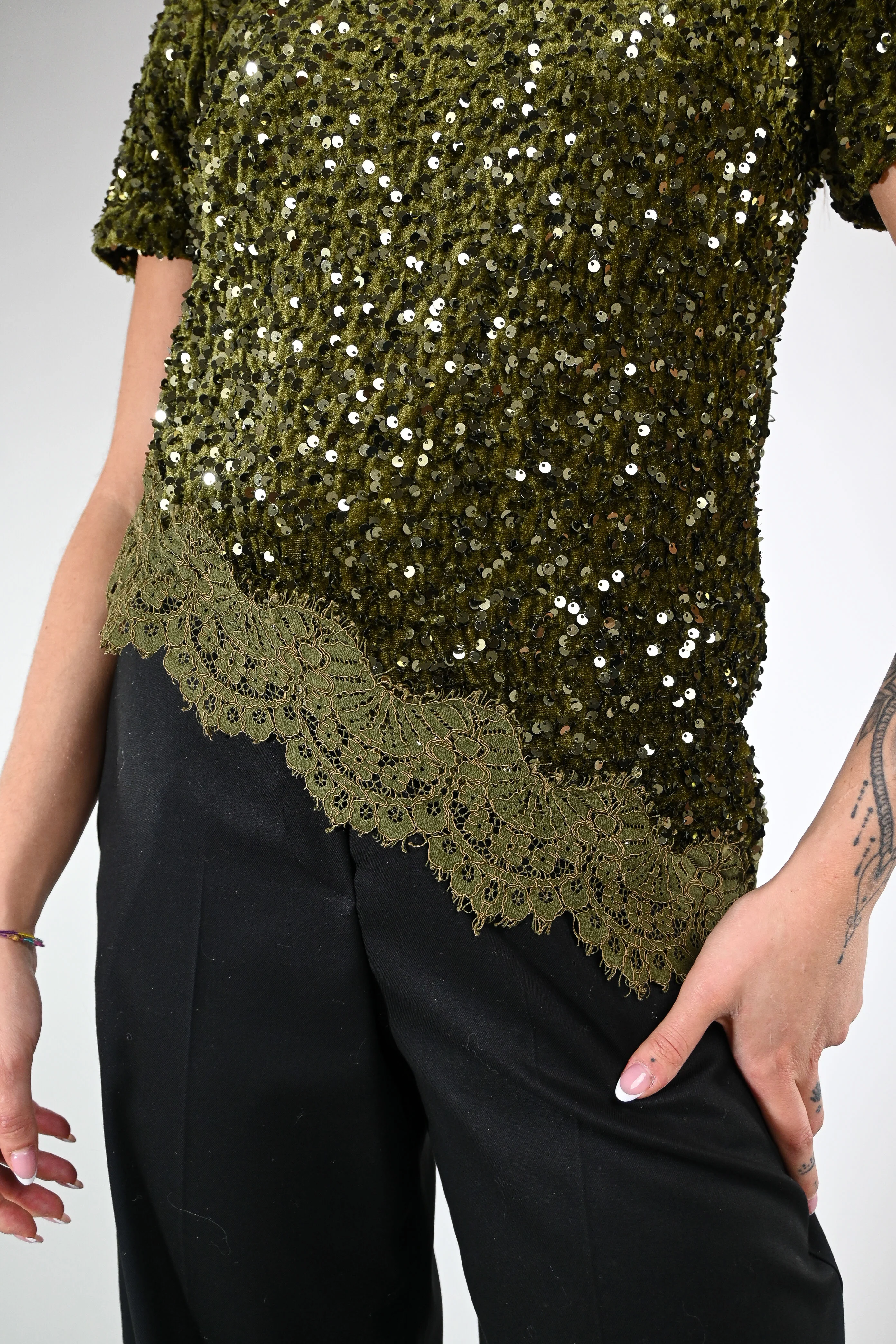 MOTEL - BLUSA PAILLETTES ASIMMETRICA+PIZZO ART.W25CC74 - MILITARE - Image 5