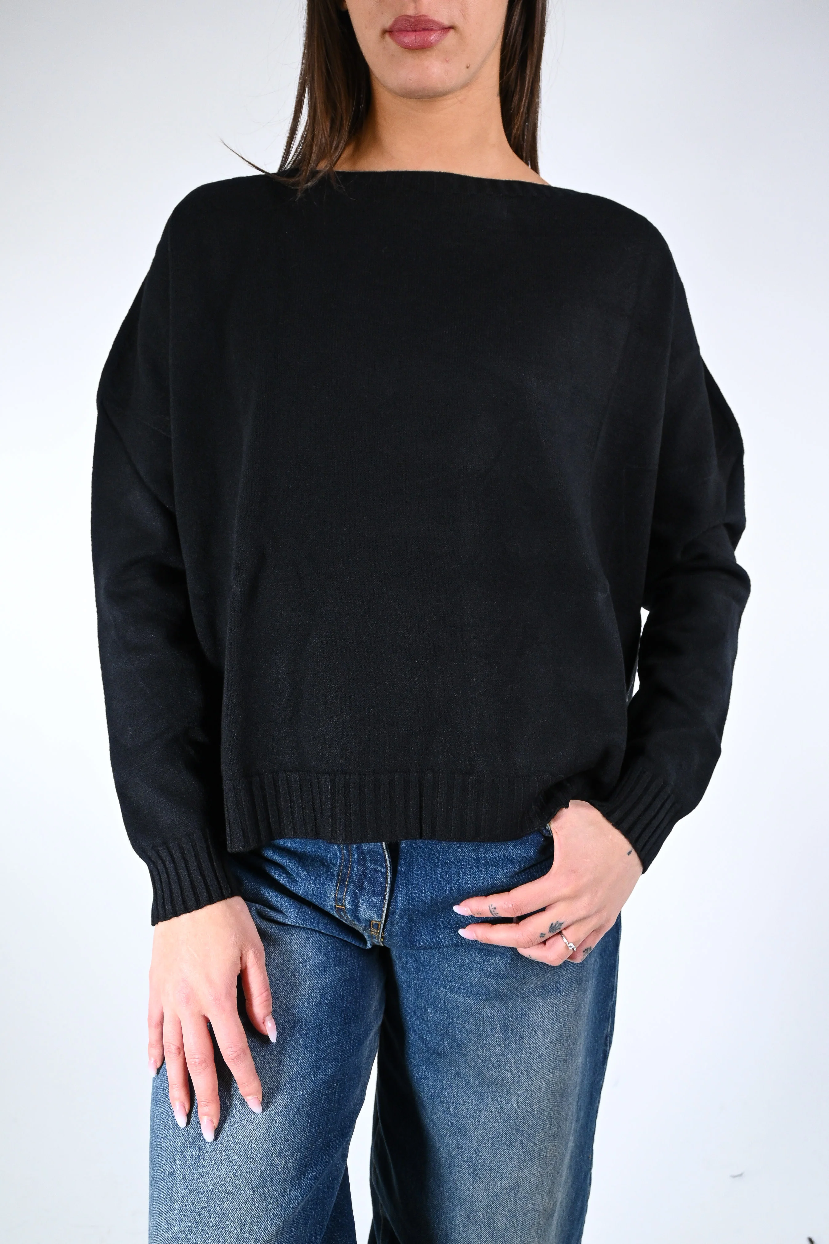 MOTEL - MAGLIA OVER A SCATOLA IN VISCOSA ART.IT883 - NERO