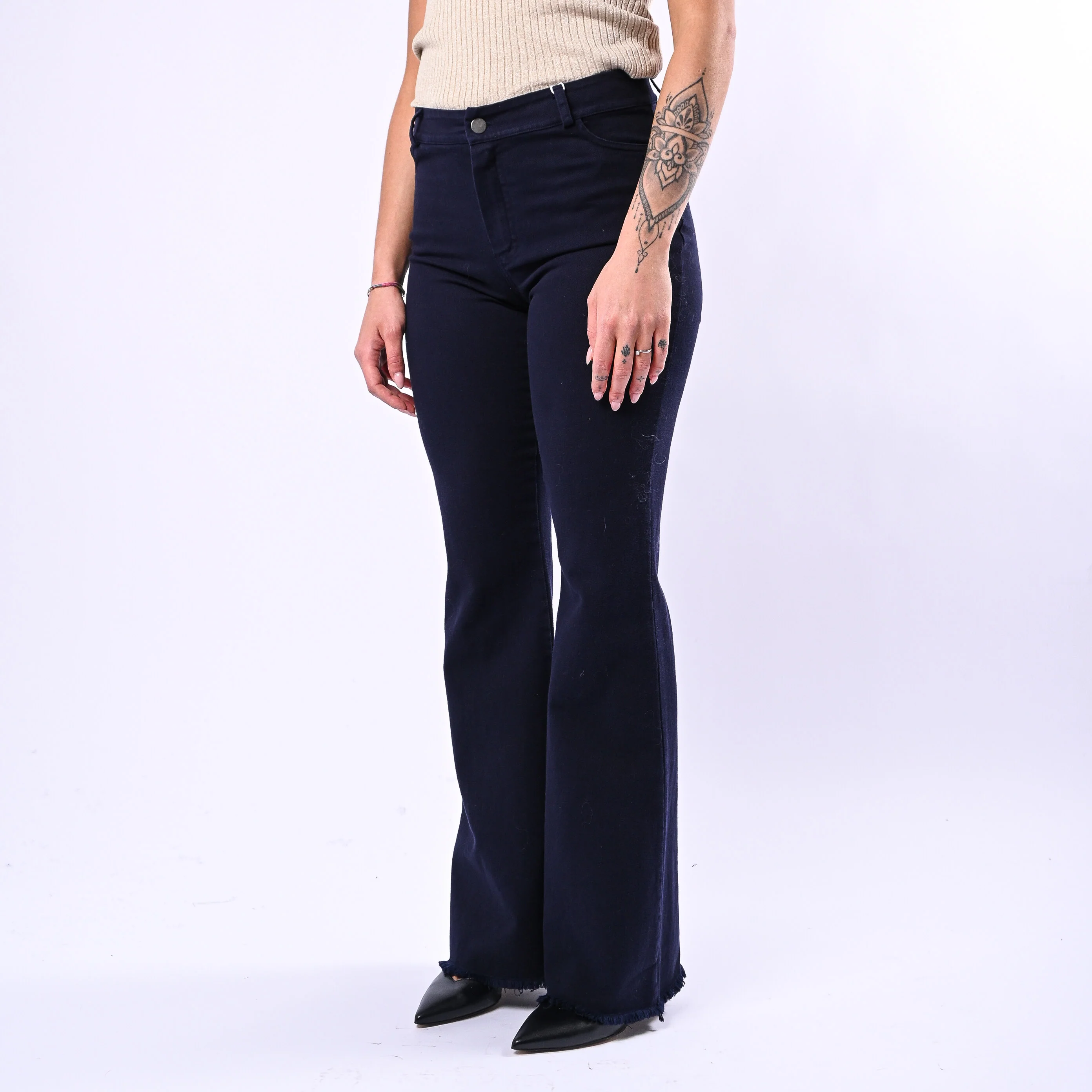 MOTEL- PANTALONE TROMBETTA SFRANGIATO ART.PA5427 - BULL DENIM BLU - Image 3