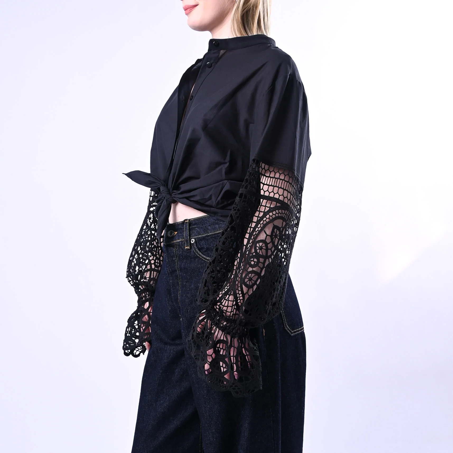 PHILIA LOFT - CAMICA MUSSOLA CON MANICHE CROCHET ART.V02A0744 - NERO - Image 3