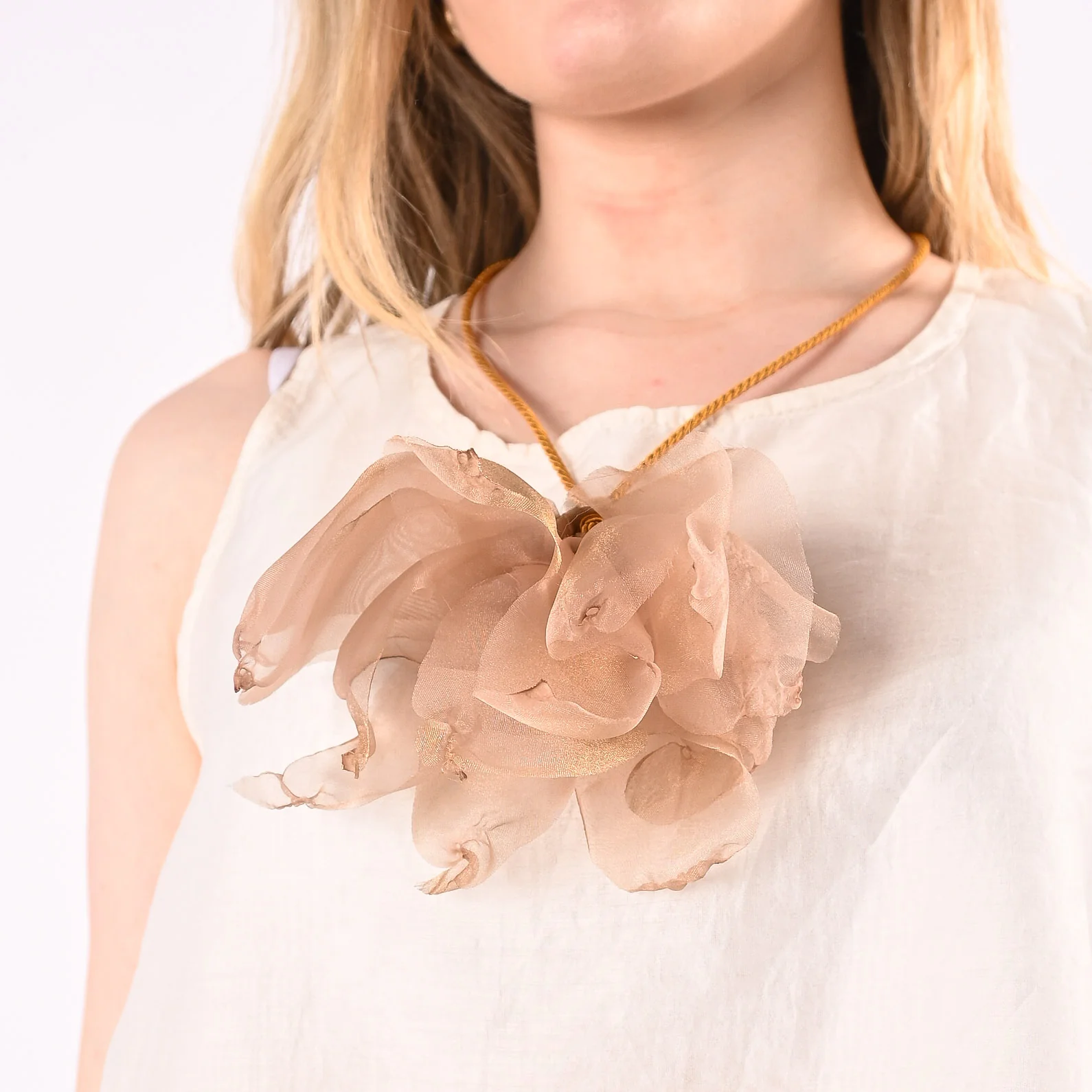 PHILIA LOFT - TOP DOPPIATO CON COLLANA FIORE ART.R02L1096/B - BURRO - Image 4