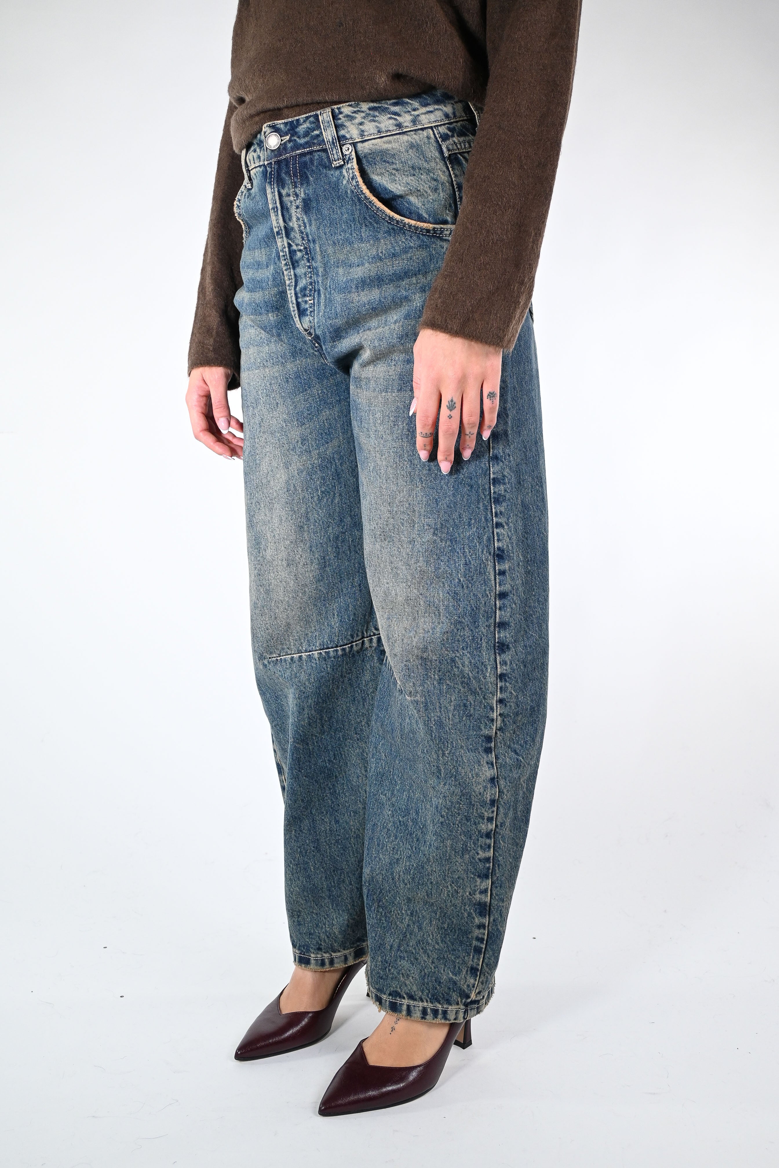 RECUPERO - JEANS EGG-FIT CON RIPRESE ART.ROBI - LAVAGGIO AL THE' - Image 3