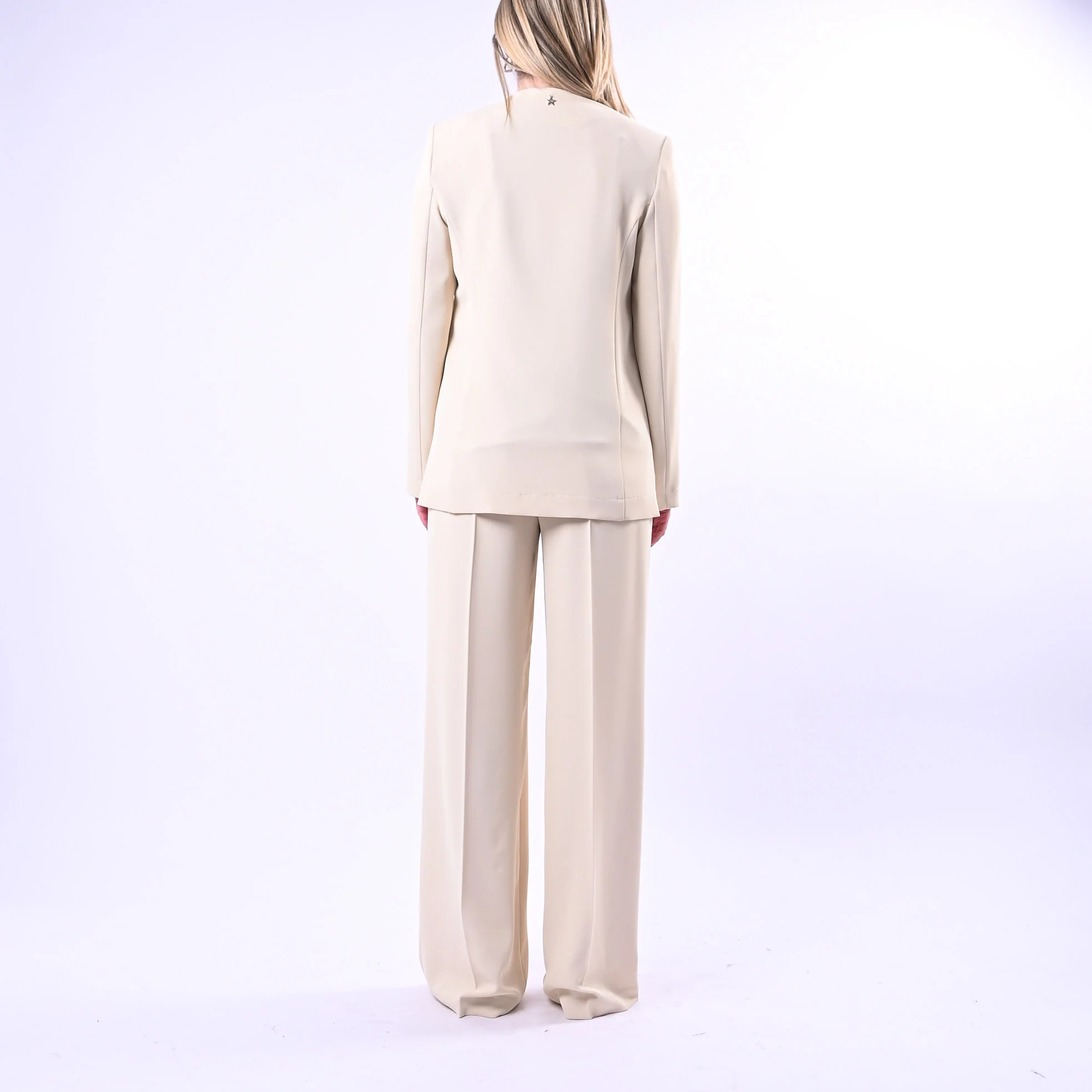 SOUVENIR - COMPLETO FLUIDO GIACCA+PANTALONE ART.W39S1200 - CREMA - Image 5