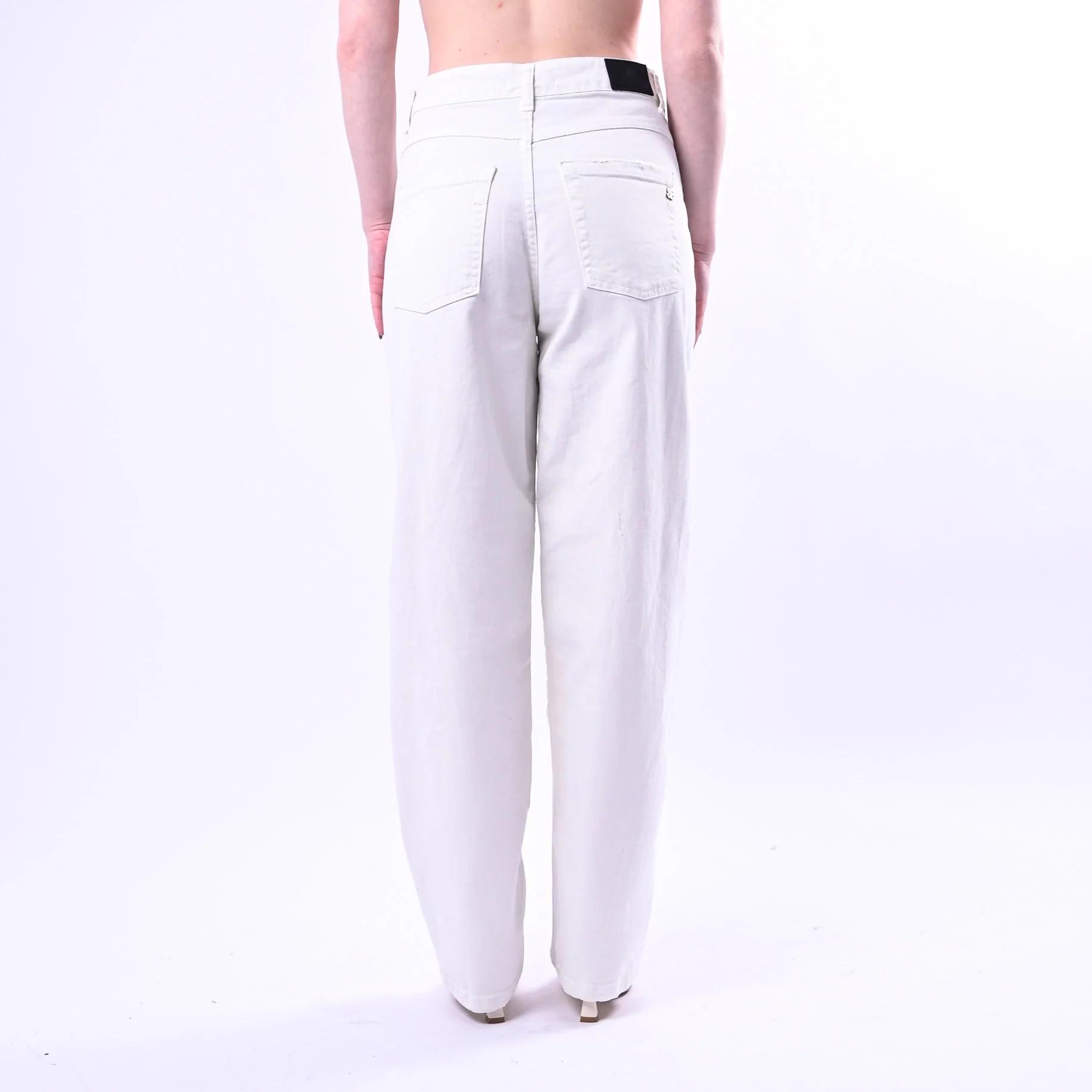 SOUVENIR PRIVE' - JEANS TAMARA BAGGY IN BULL DENIM ART.C39S0026 - LATTE - Image 4