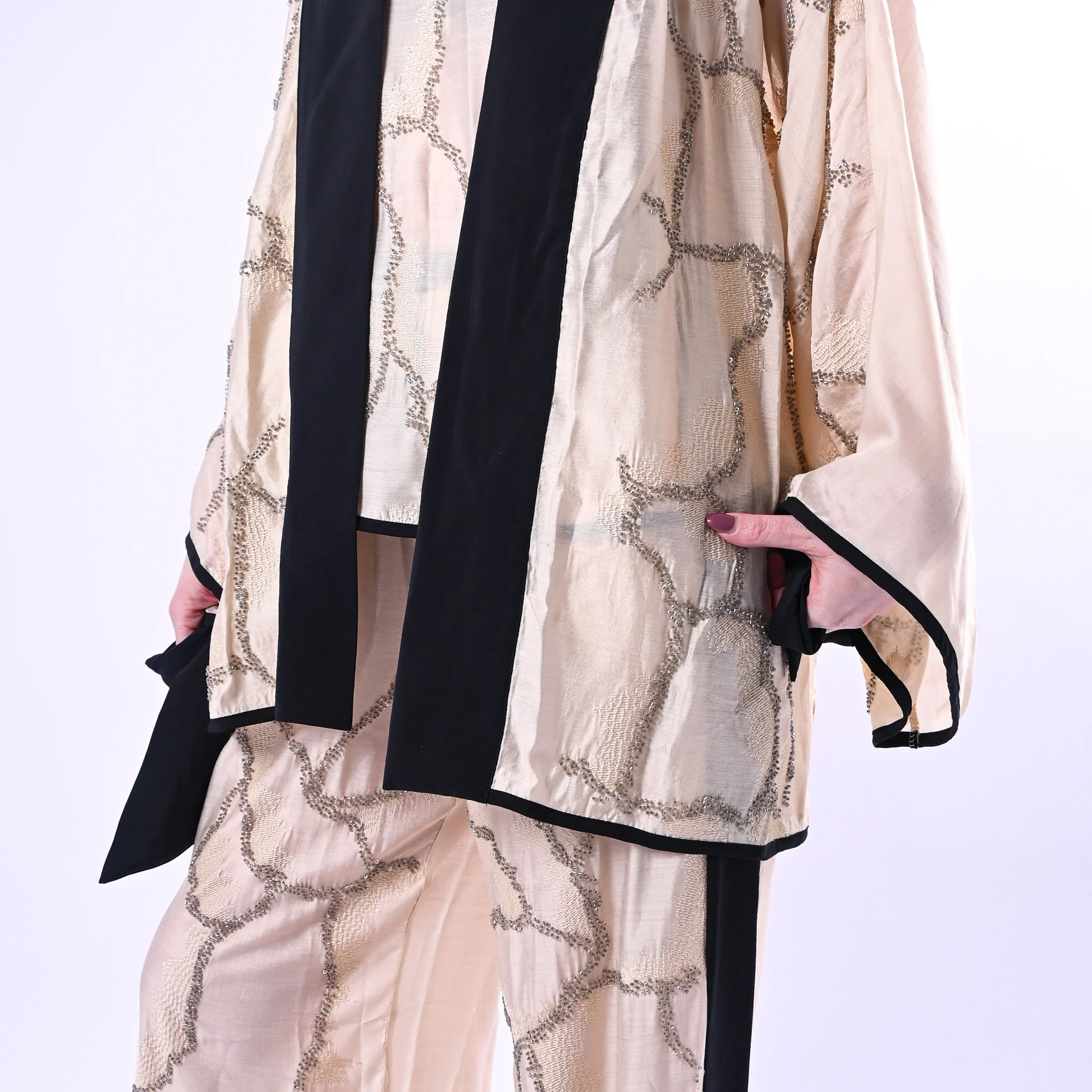 SOUVENIR PRIVE' - KIMONO RICAMATO CON PAILLETTES ART.S39M0328/B - BURRO - Image 6