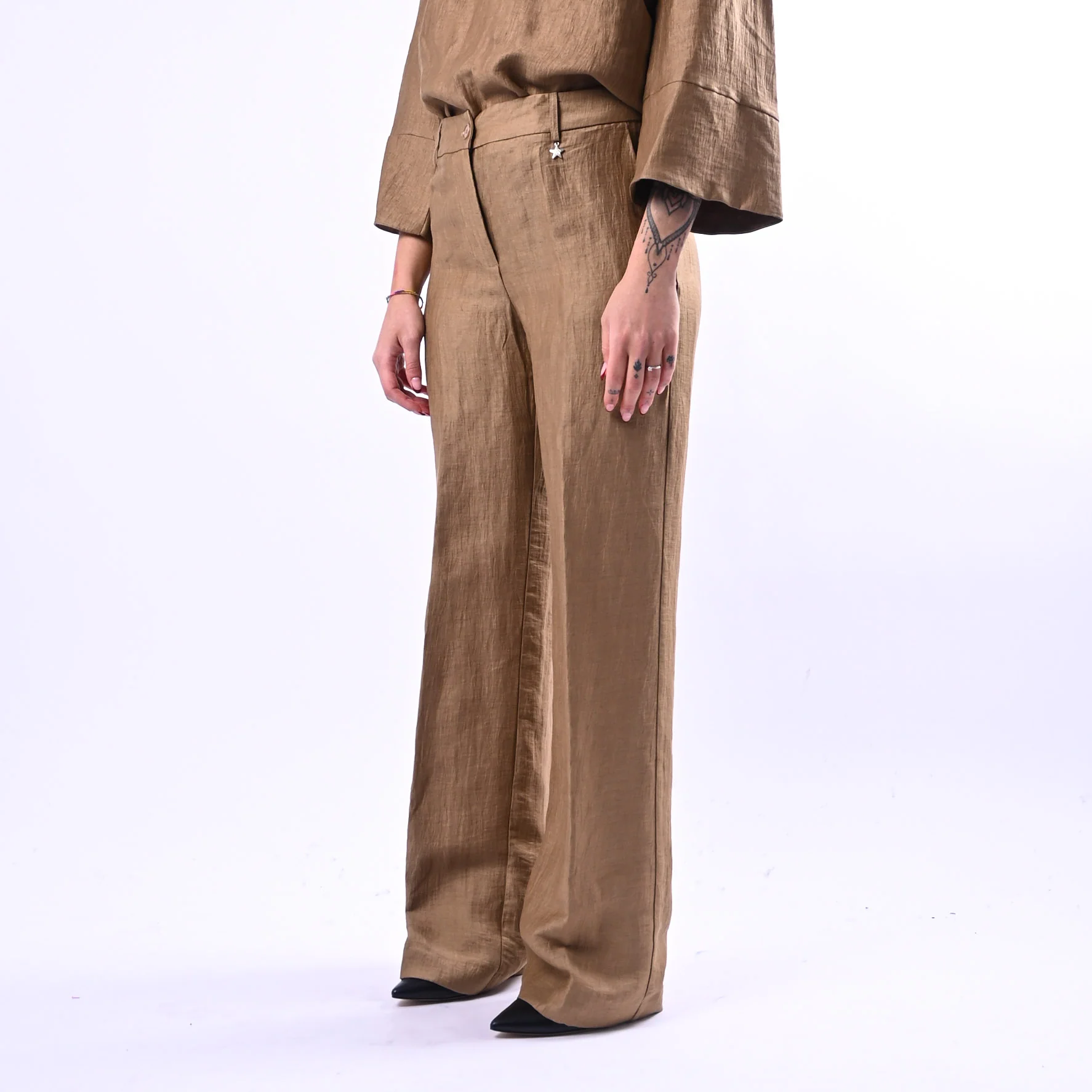 SOUVENIR PRIVE' - PANTALONE PALAZZO IN SHANTUNG ART.W39S0248 - BISCOTTO - Image 3