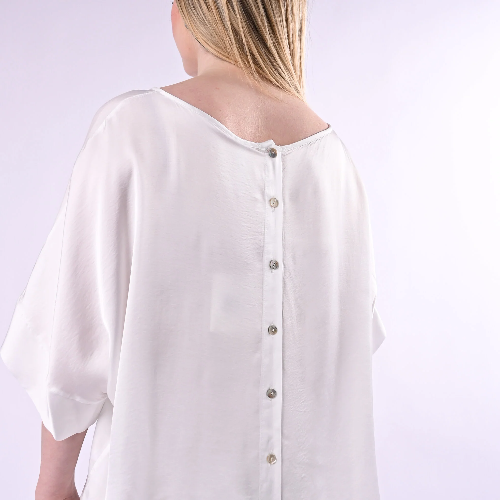 TENSIONE IN - BLUSA OVER RETRO ABBOTTONATO ART. G434B05Q/L - LATTE - Image 5
