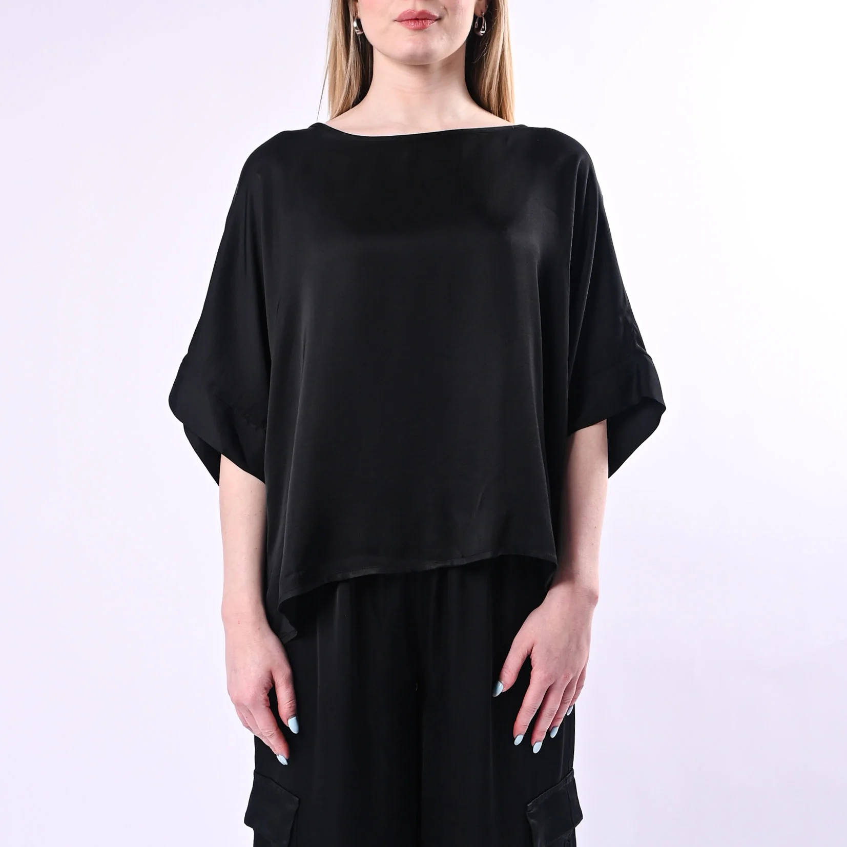 TENSIONE IN - BLUSA OVER RETRO ABBOTTONATO ART. G434B05Q/N - NERO - Image 2