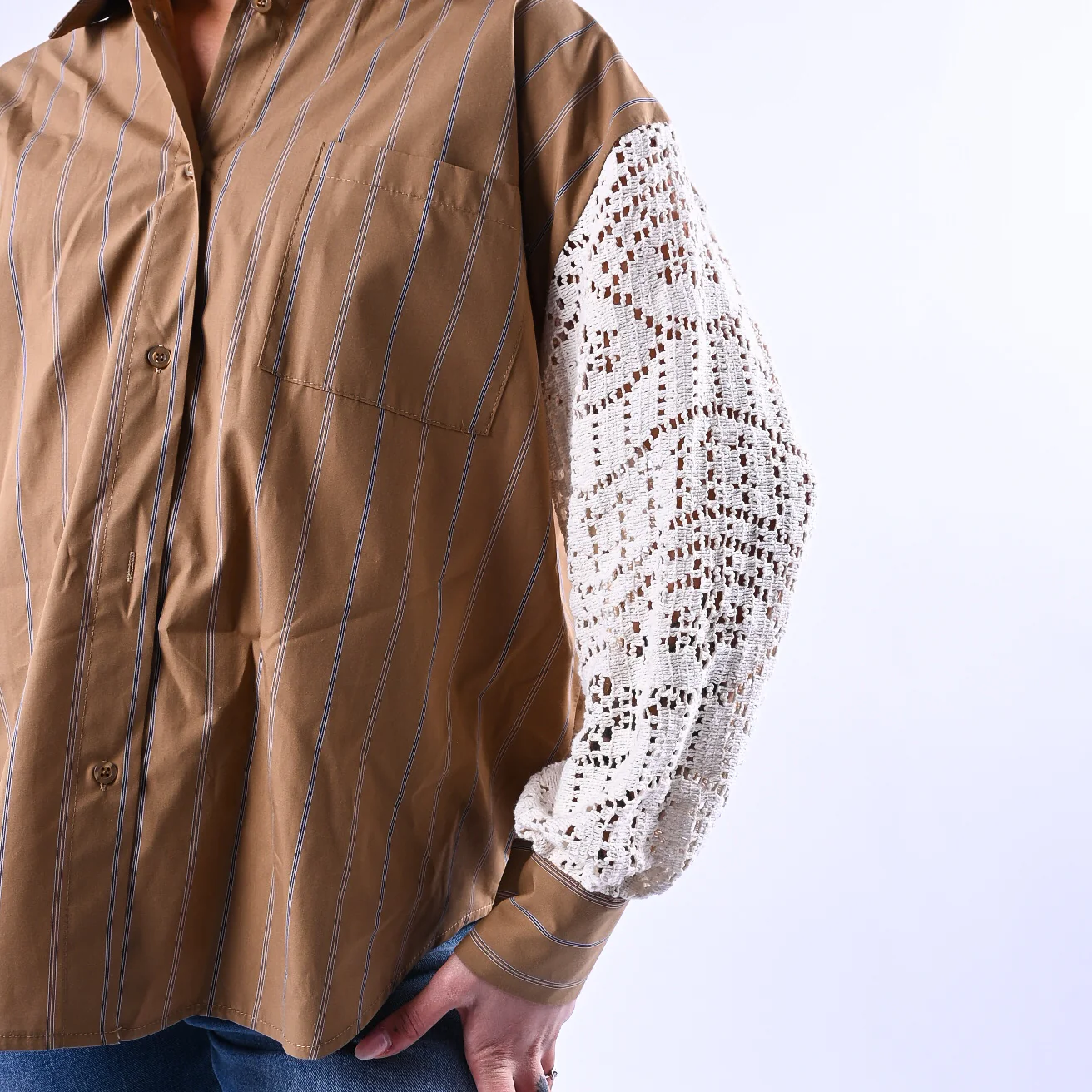 TENSIONE IN - CAMICIA CON INSERTI PIZZO ART.260059 - MORO/PANNA - Image 5