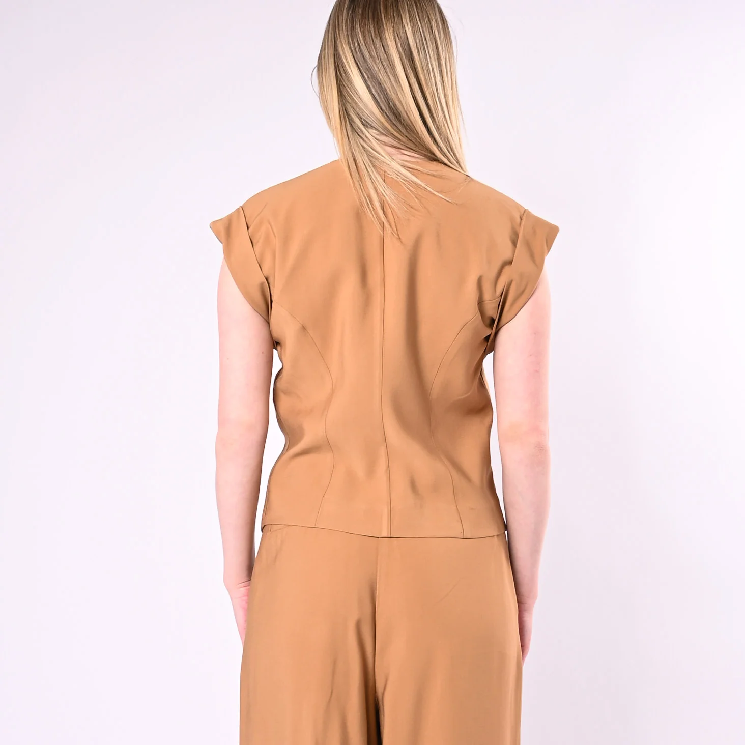 TENSIONE IN - GILET CON BAVERO ASIMMETRICO ART. 26D4720/C - CAMMELLO - Image 5