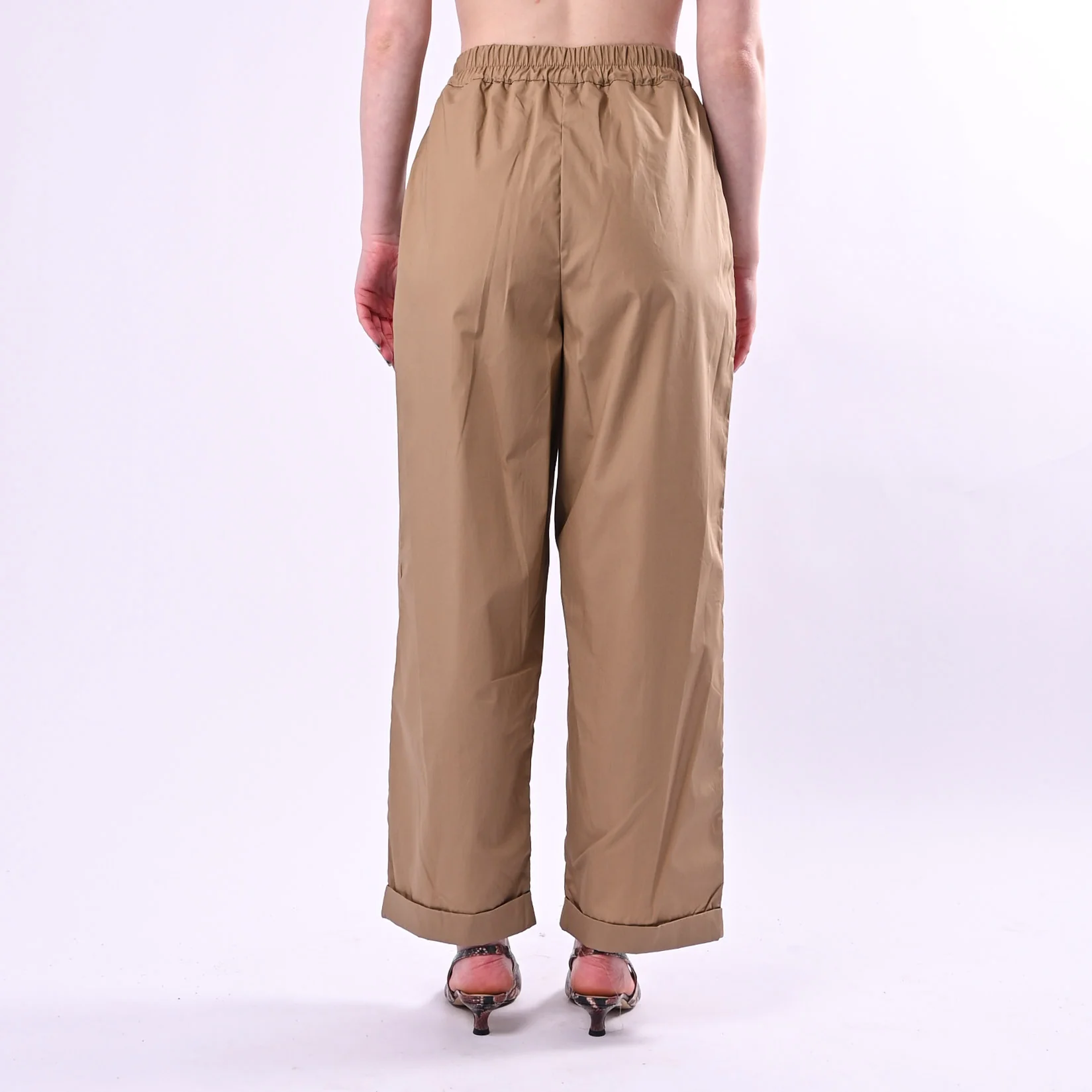 TENSIONE IN - PANTALONE DRITTO IN POPELINE ART. 26P4936/C - COGNAC - Image 4