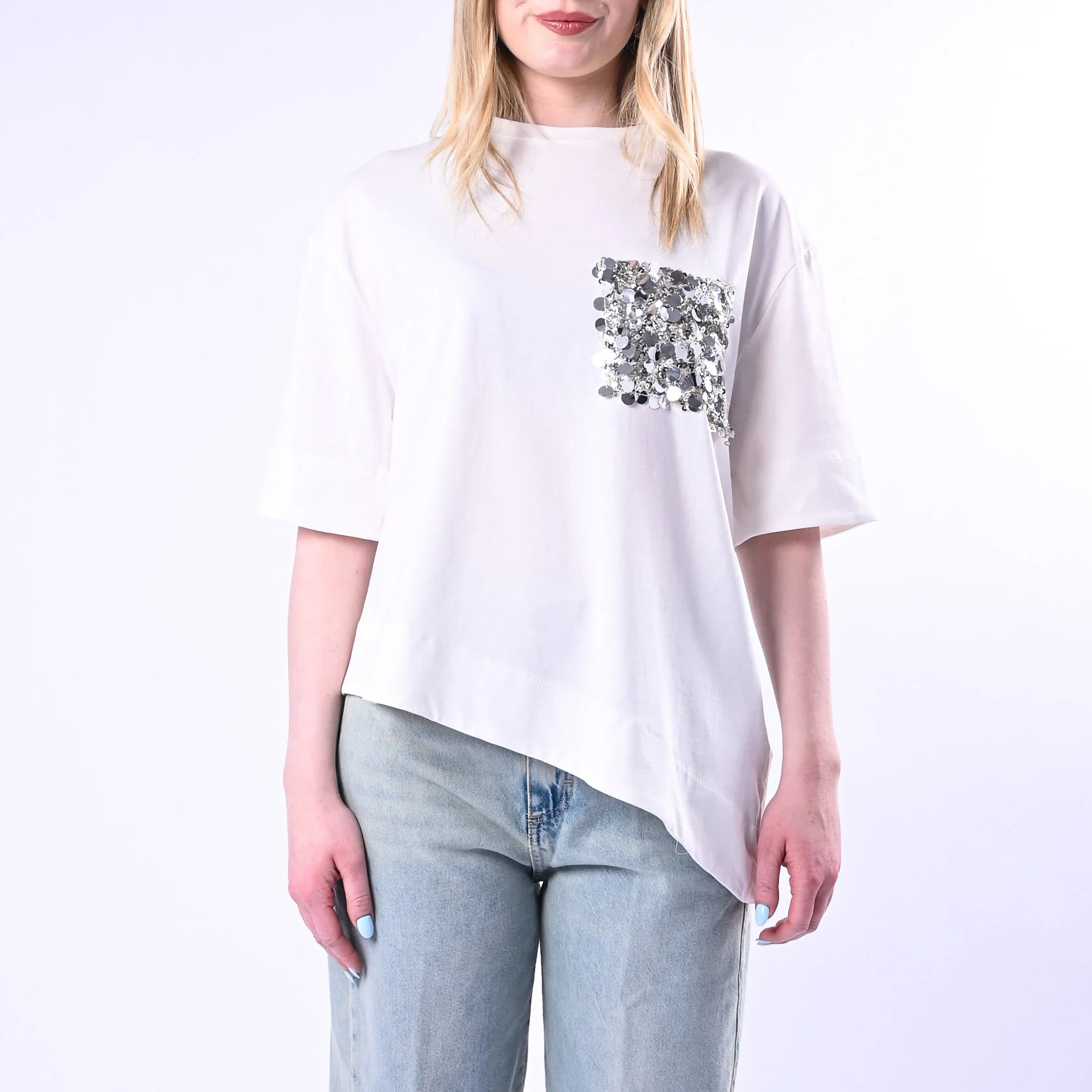 TENSIONE IN - T-SHIRT ASIMMETRICA CON TASCA PAILLETTES ART.260194/P - PANNA - Image 3