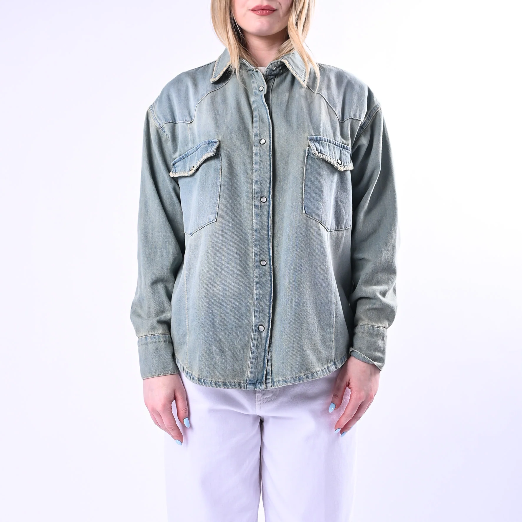 VICOLO - CAMICIA OVER MIRANDA IN DENIM ART.DAB5308/J - LAVAGGIO CHIARO - Image 2