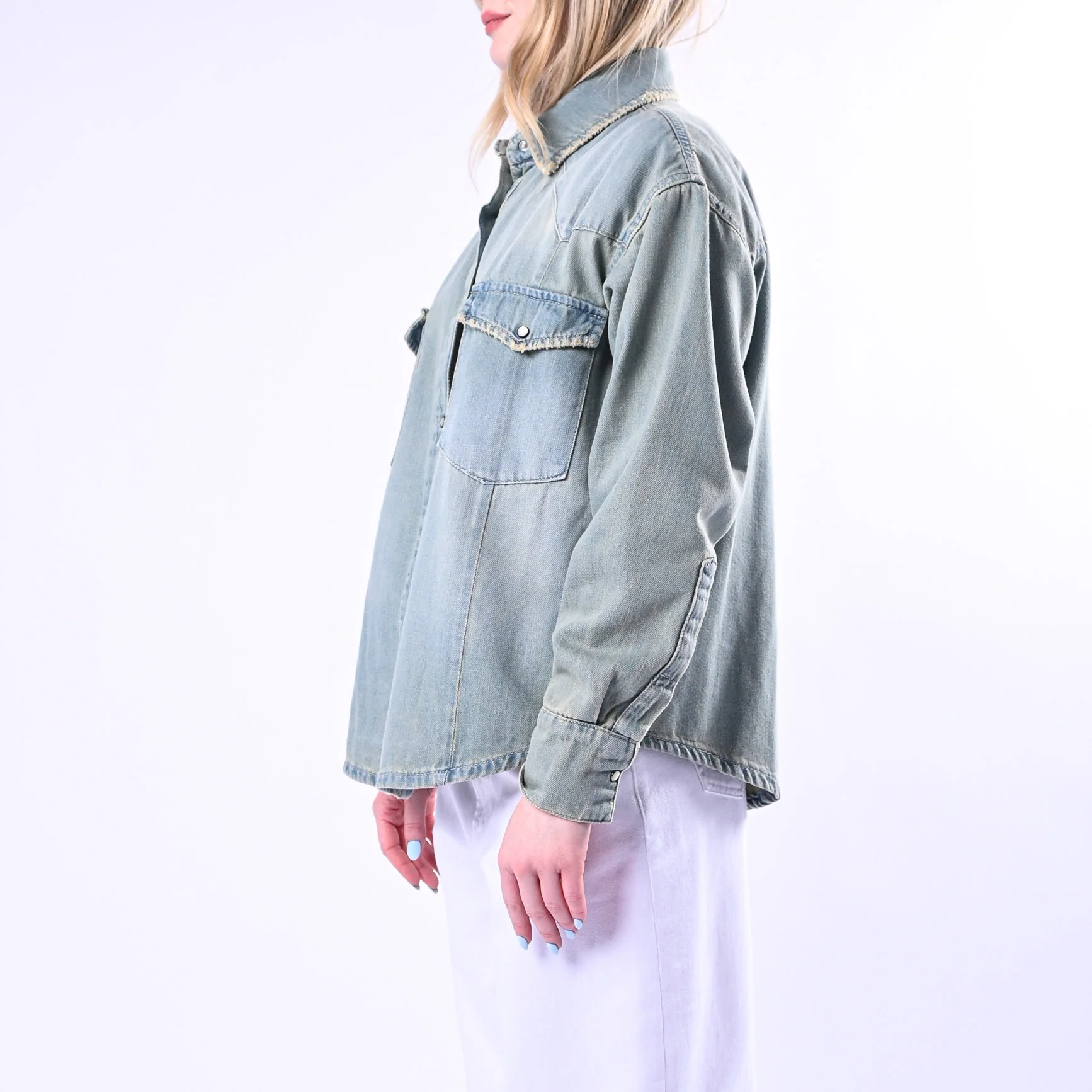 VICOLO - CAMICIA OVER MIRANDA IN DENIM ART.DAB5308/J - LAVAGGIO CHIARO - Image 3