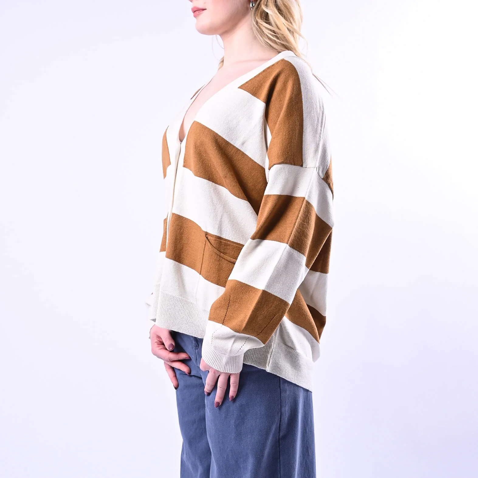 VICOLO - CARDIGAN OVER IN MAGLIA A RIGHE ART.24B3135 - BURRO/CAMMELLO - Image 3