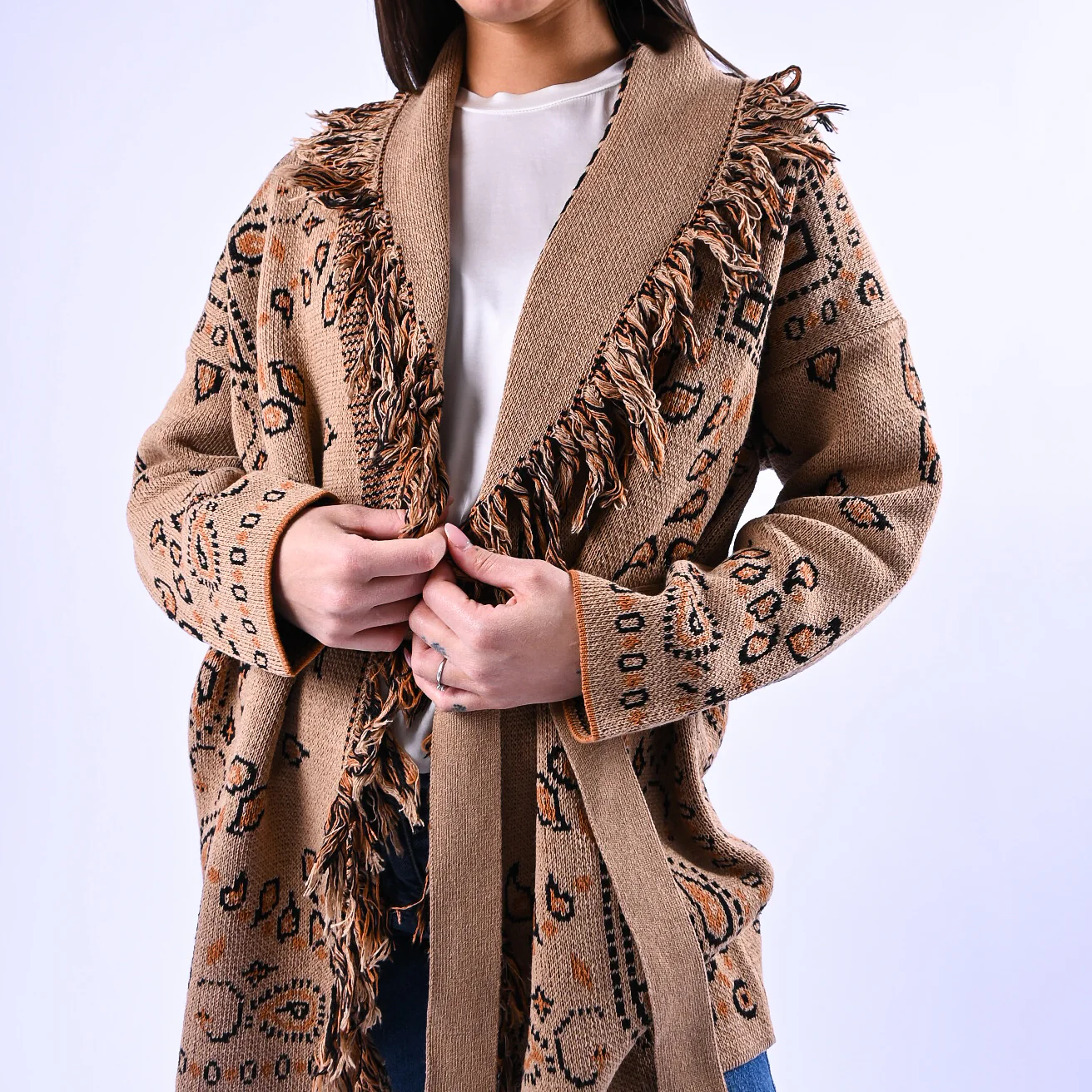 VICOLO - CARDIGAN STAMPA BANDANA E FRANGE ART.7AB7037 - CAMMELLO/NERO - Image 5