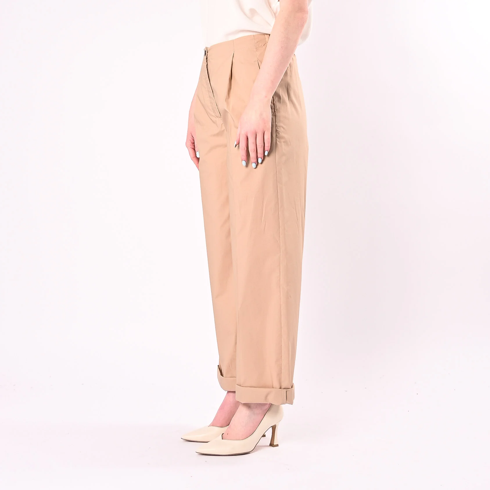 VICOLO - PANTALONE POPELINE DRITTO CON PENCES ART. TAB2001/D - DESERTO - Image 3