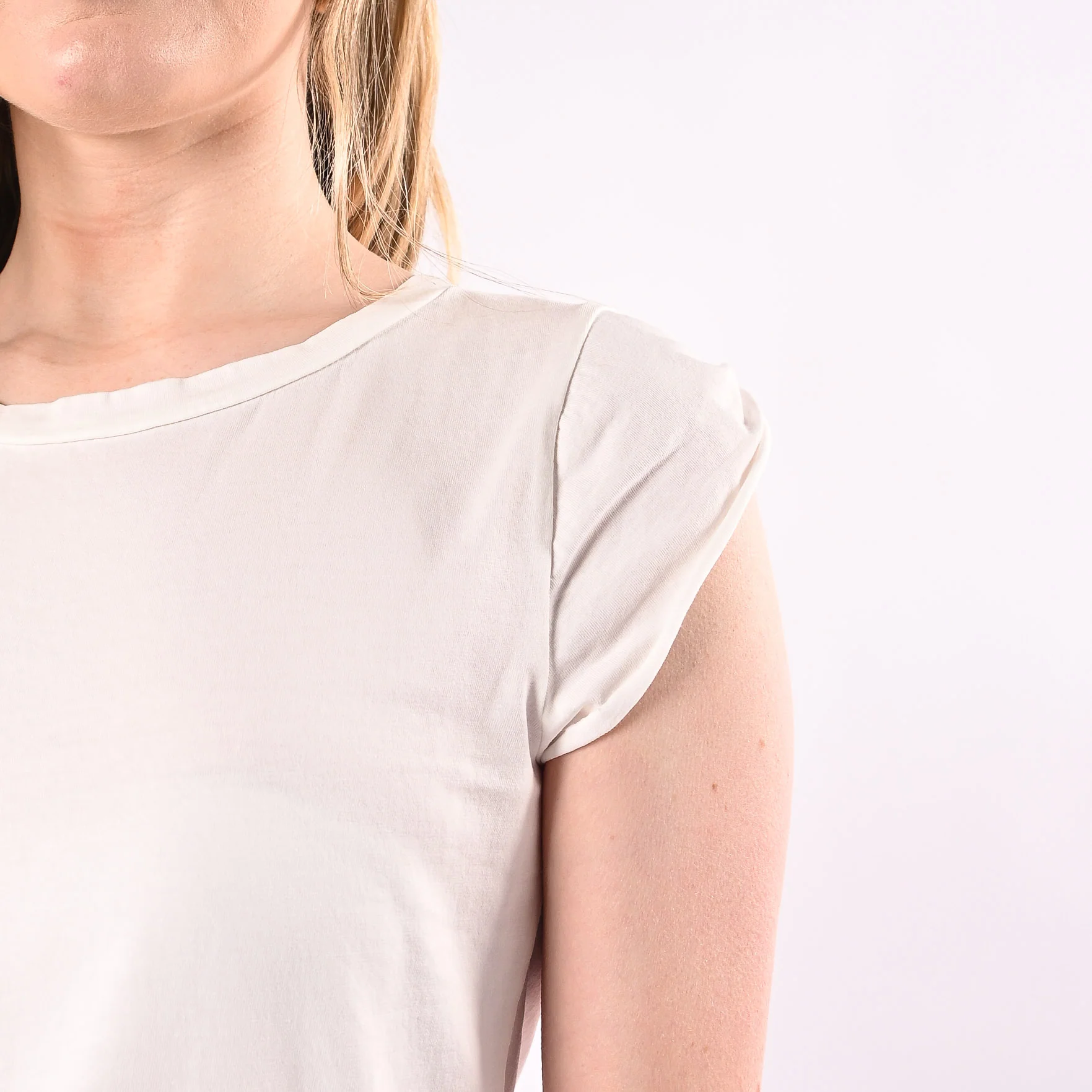 VICOLO - T-SHIRT GIROCOLLO MANICA ALETTA ART. UAB0323/N - NATURALE - Image 5