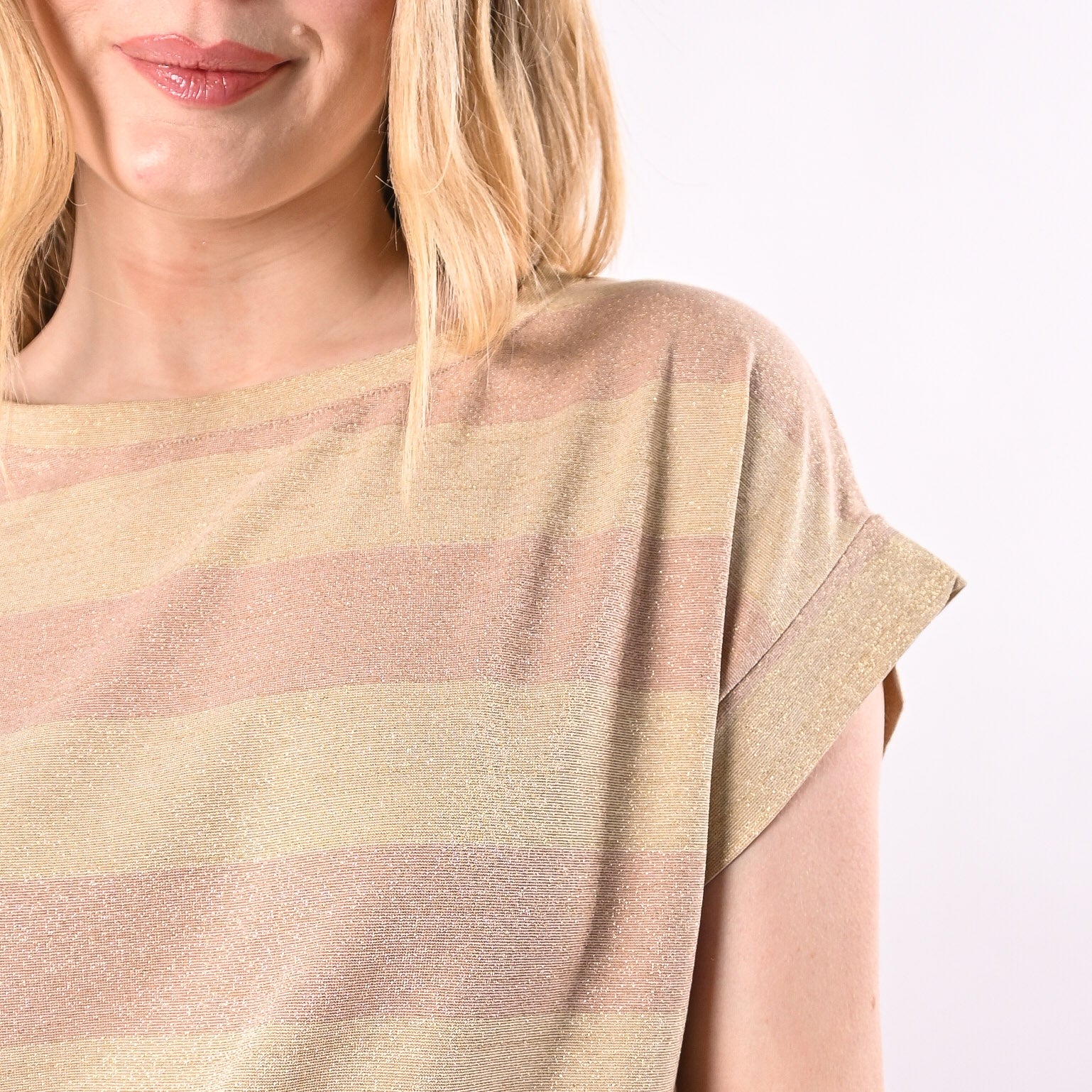 VICOLO - T-SHIRT OVER RIGA LUREX ART. UAB0401/RO - ROSA/ORO - Image 5