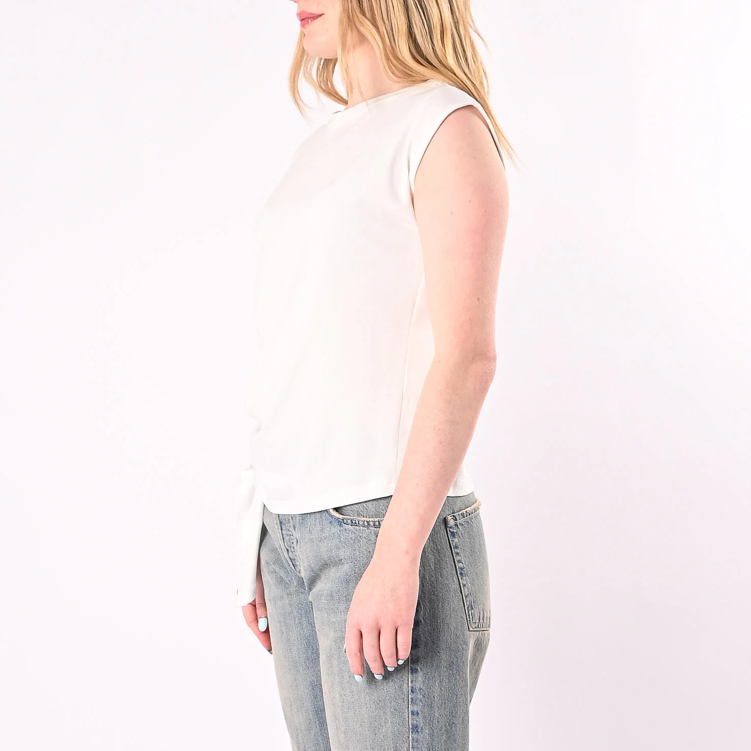 VICOLO - T-SHIRT SENZA MANICHE CON ARRICCIATURA LATERALE ART. UAB0364/N - NATURALE - Image 3