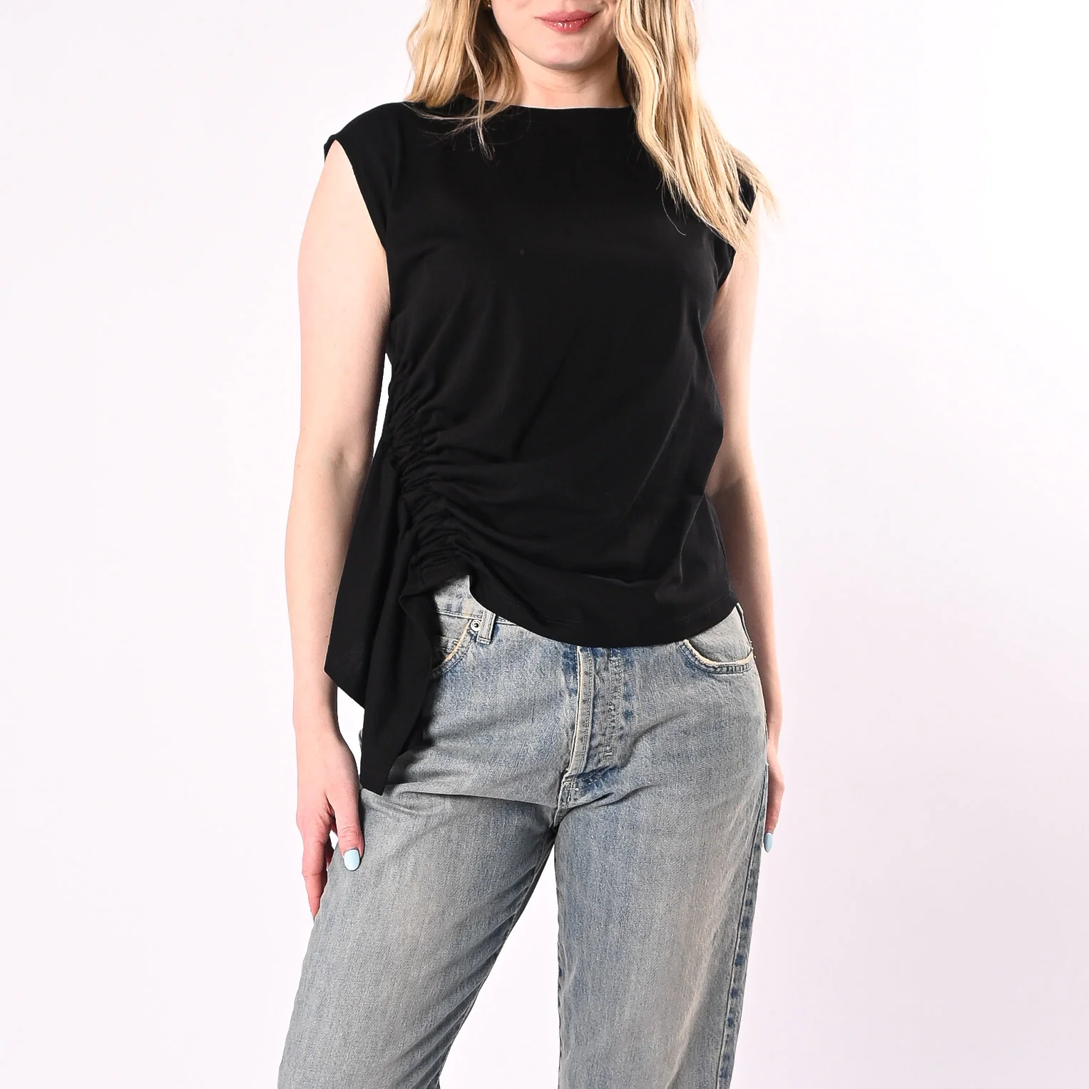 VICOLO - T-SHIRT SENZA MANICHE CON ARRICCIATURA LATERALE ART. UAB0364/NE - NERO