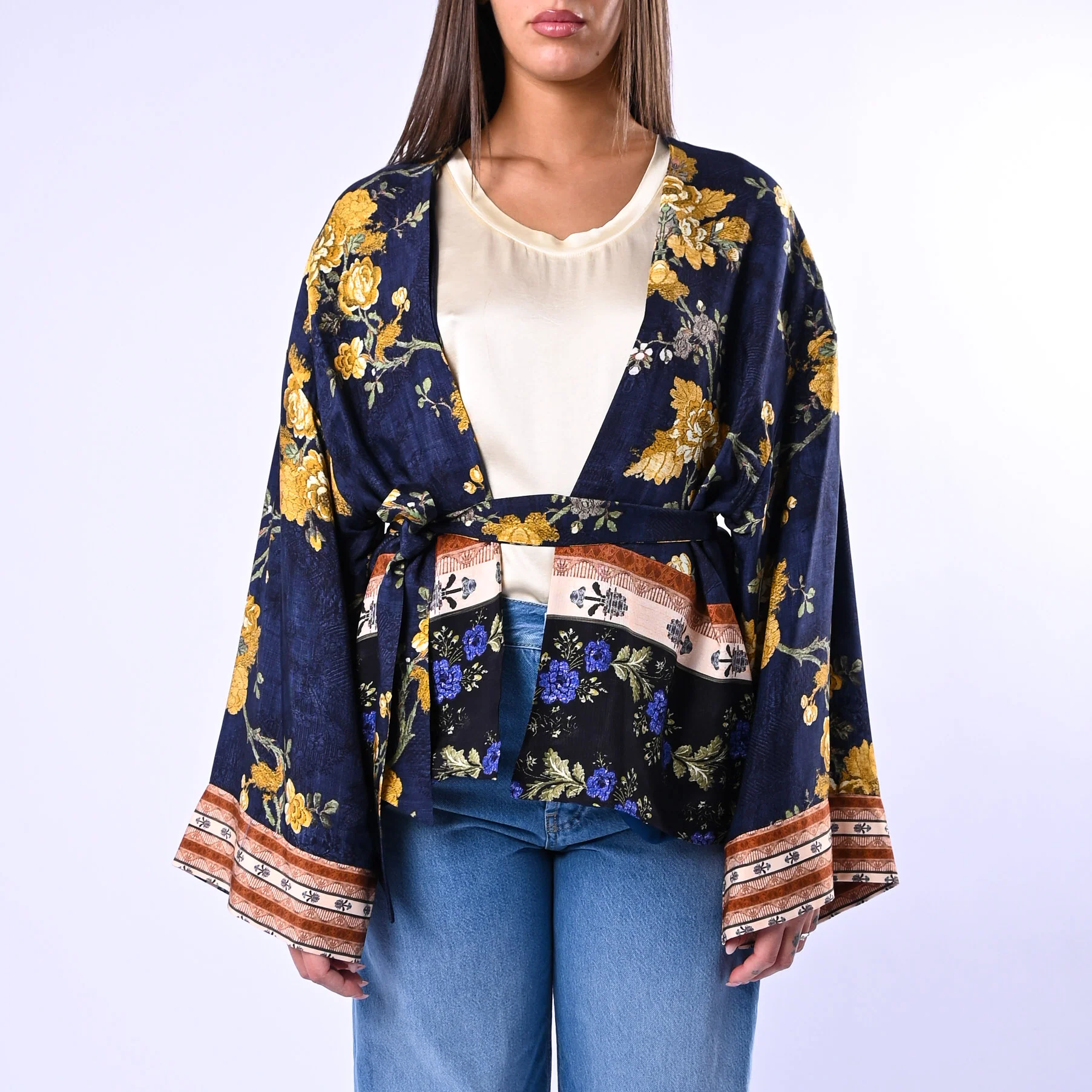 WU'SIDE - GIACCA/KIMONO CORTO MANICA LARGA ART.26277 - BLU/ORO/PANNA - Image 3