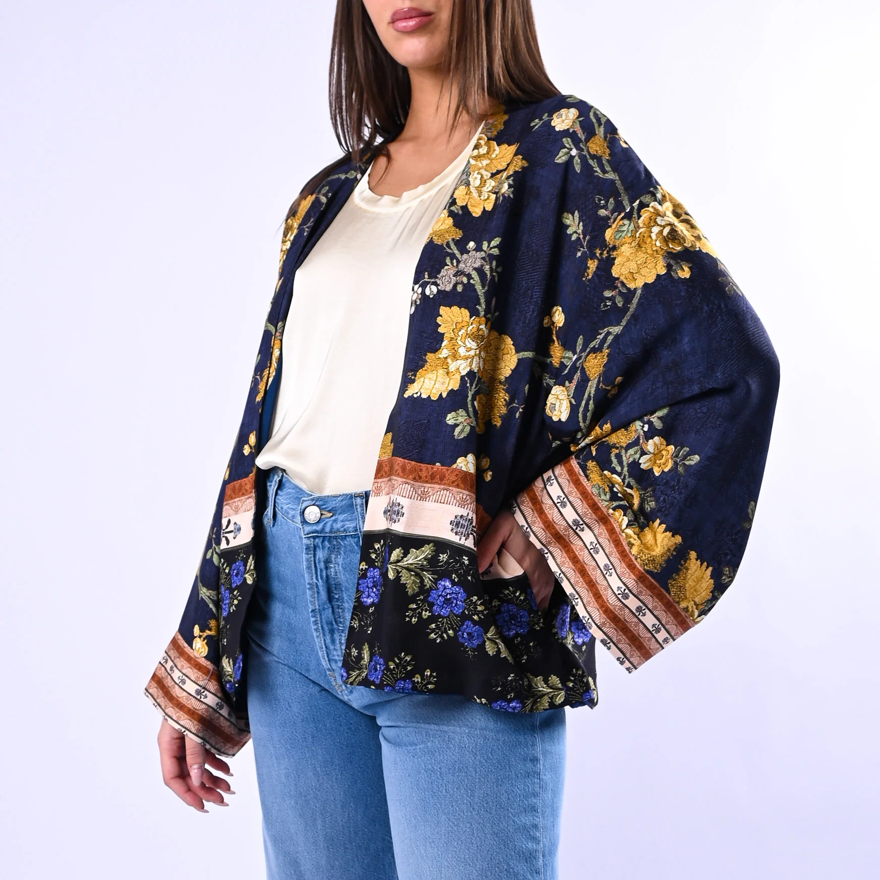WU'SIDE - GIACCA/KIMONO CORTO MANICA LARGA ART.26277 - BLU/ORO/PANNA - Image 6