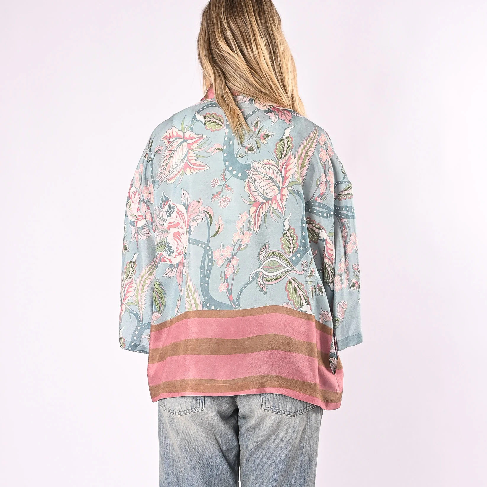 WU'SIDE - GIACCA/KIMONO FANTASIA FLOREALE IN VISCOSA ART.26532/A - AZZURRO - Image 4