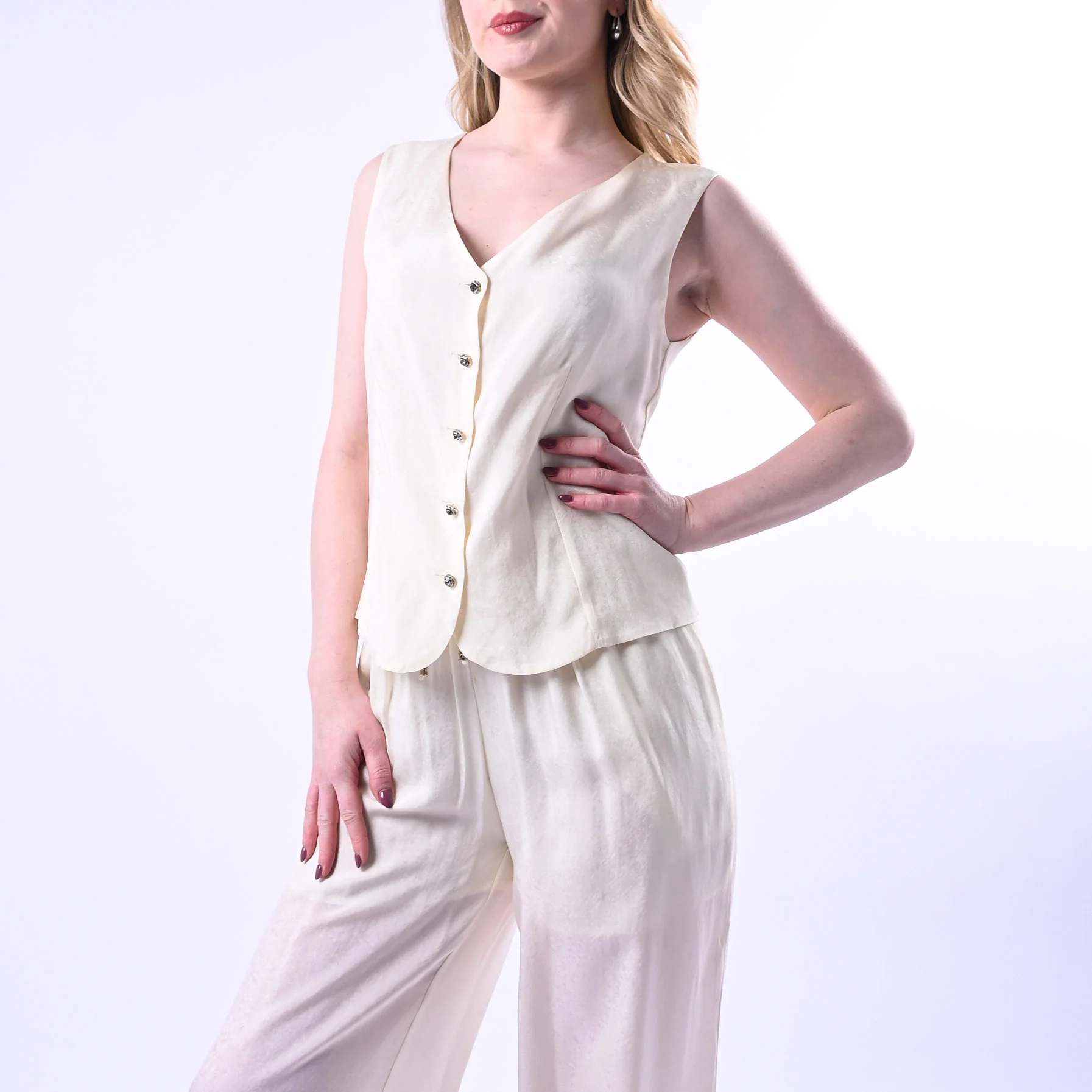 WU'SIDE - GILET FLUIDO CON BOTTONI GIOIELLO ART.26293 - AVORIO - Image 2