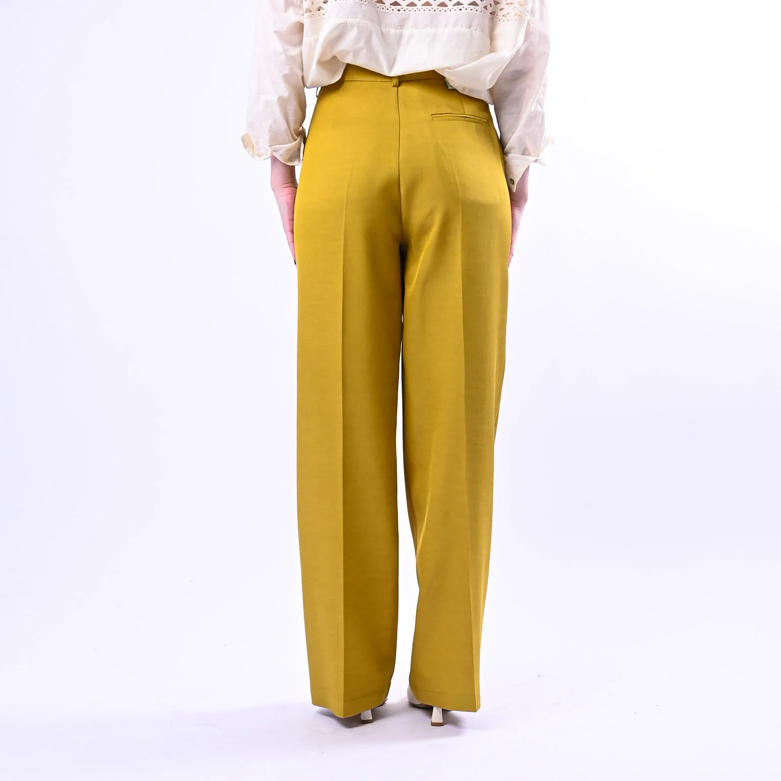 WU'SIDE - PANTALONE PALAZZO FLUIDO IN VISCOSA ART.26006 - SENAPE - Image 4